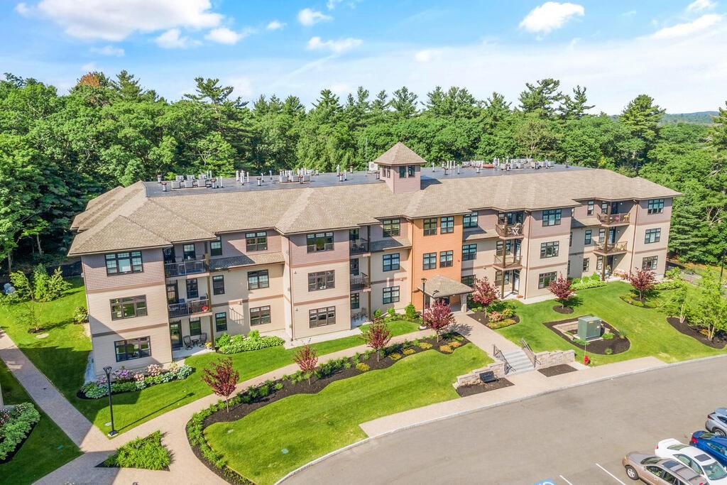 7 Executive Drive Unit 233, Stoneham, MA 02180
