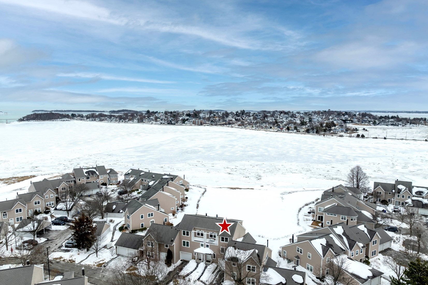 21 Harbourside Rd Unit 26, Quincy, MA 02171