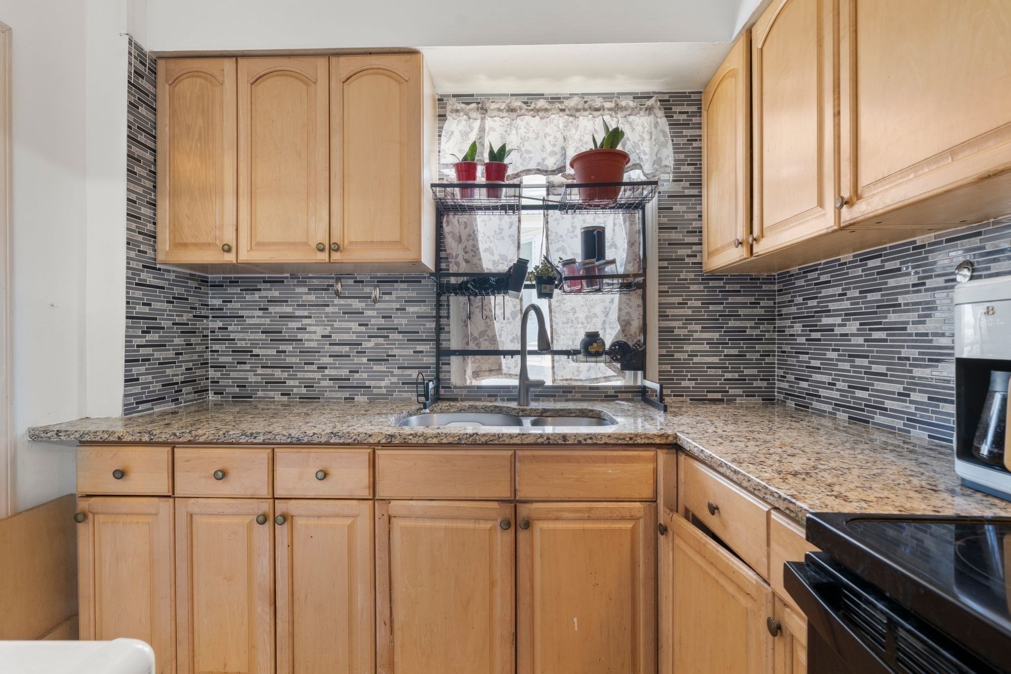 248 Jefferson St, Fall River, MA 02721 - Image 19