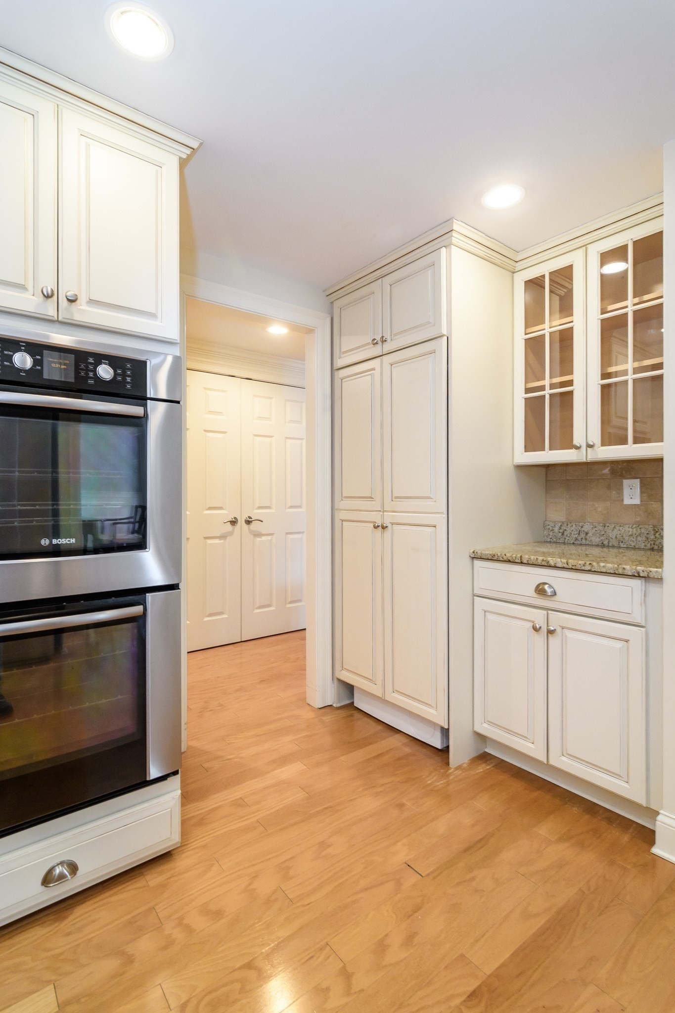 85 Grove St Unit 306, Wellesley, MA 02482 - Image 7