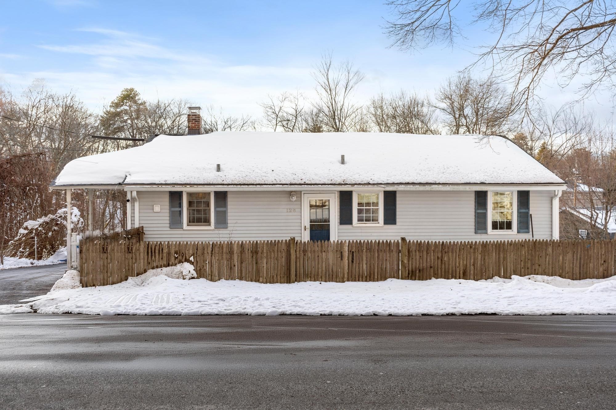 128 Manning Street, Hudson, MA 01749