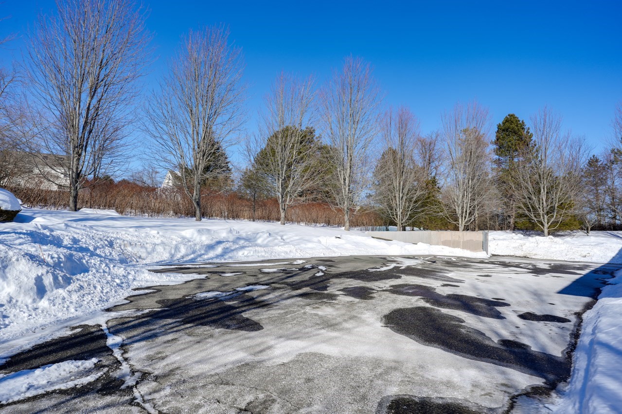 36 Webb Brook Rd Unit 3, Billerica, MA 01821 - Image 2