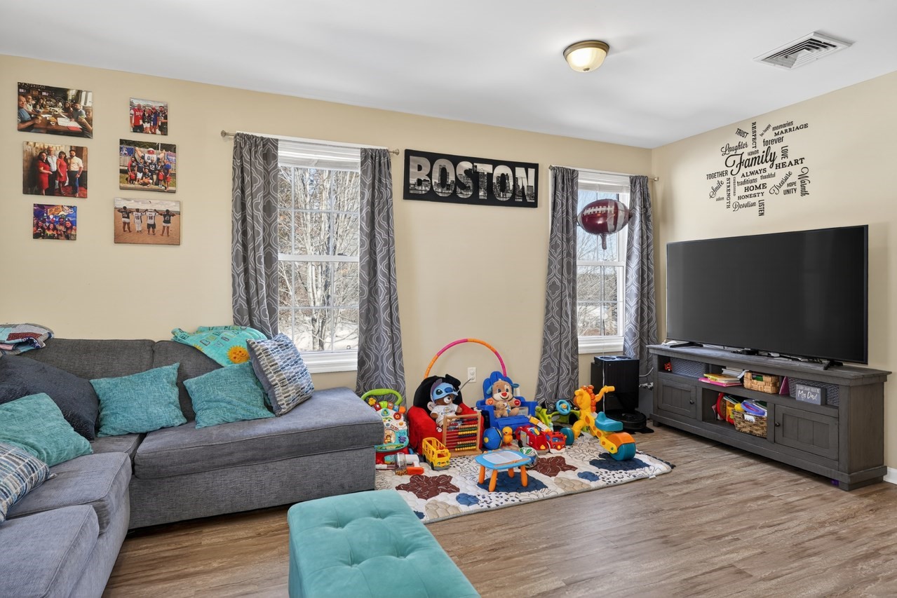 36 Webb Brook Rd Unit 3, Billerica, MA 01821 - Image 4