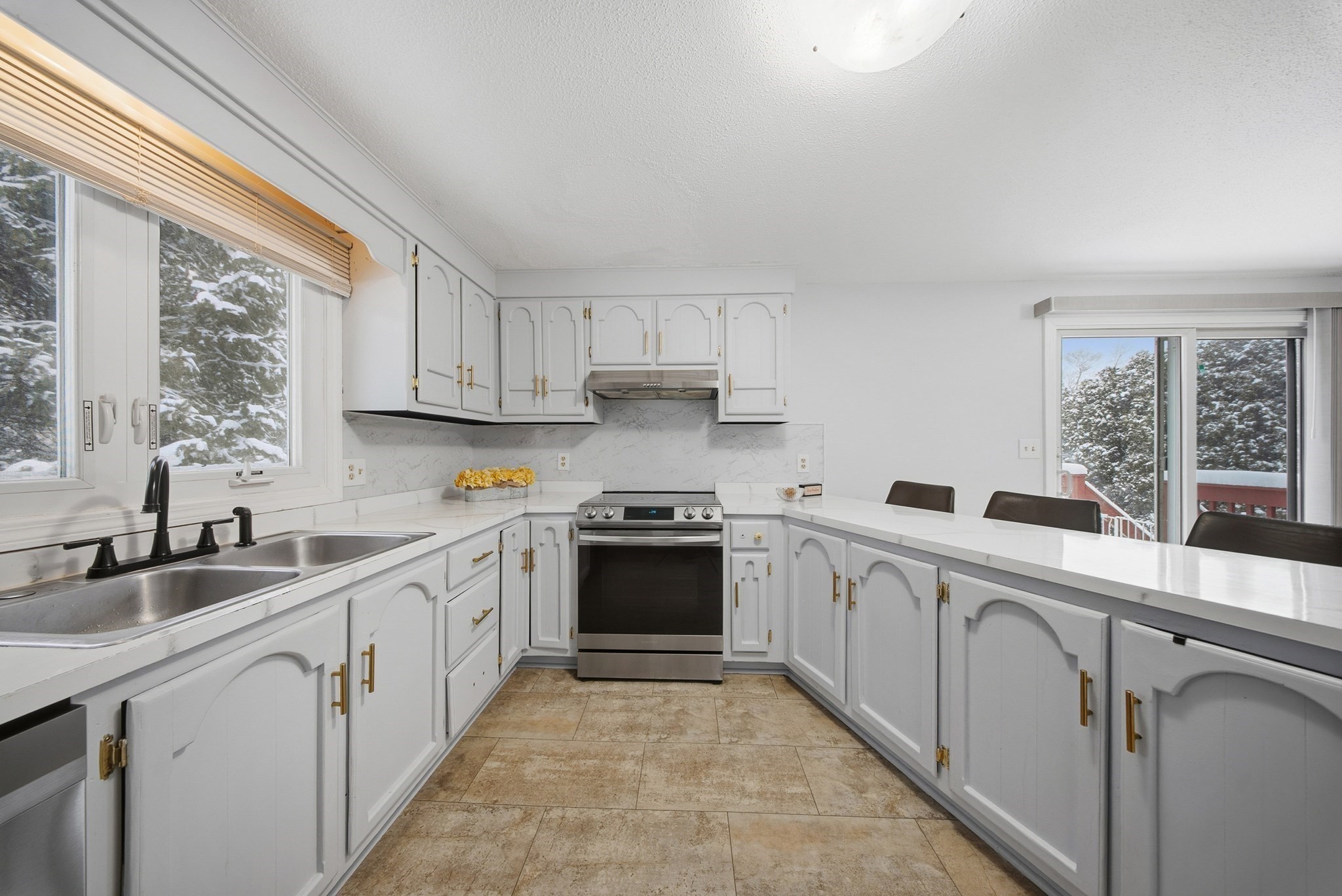 3 Oxyoke Dr, Methuen, MA 01844 - Image 8