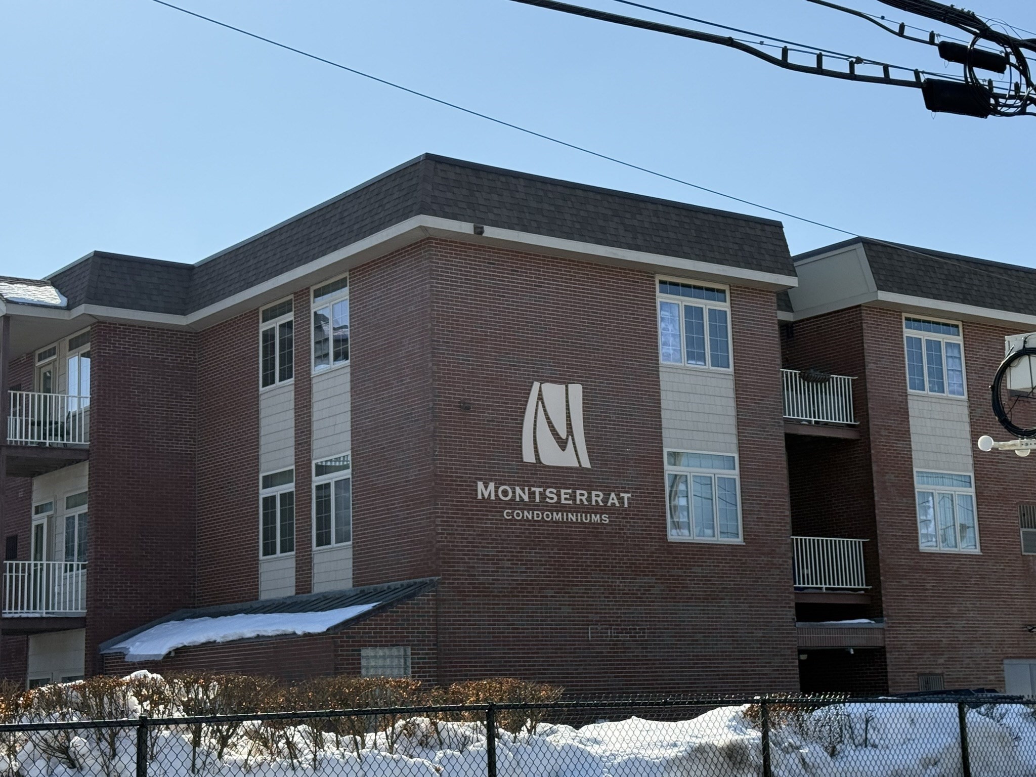 40 Heather St Unit 204, Beverly, MA 01915