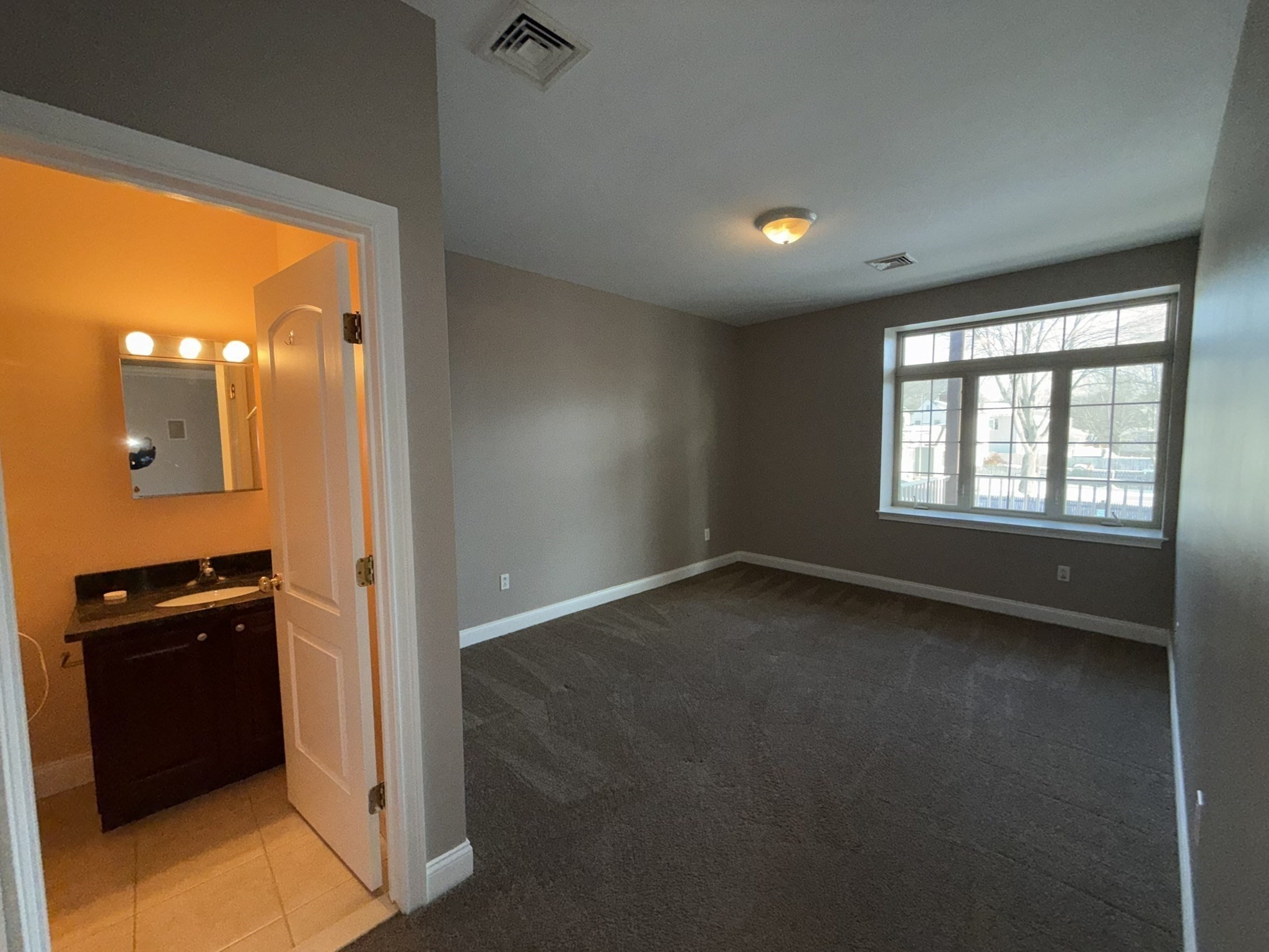 40 Heather St Unit 204, Beverly, MA 01915 - Image 13