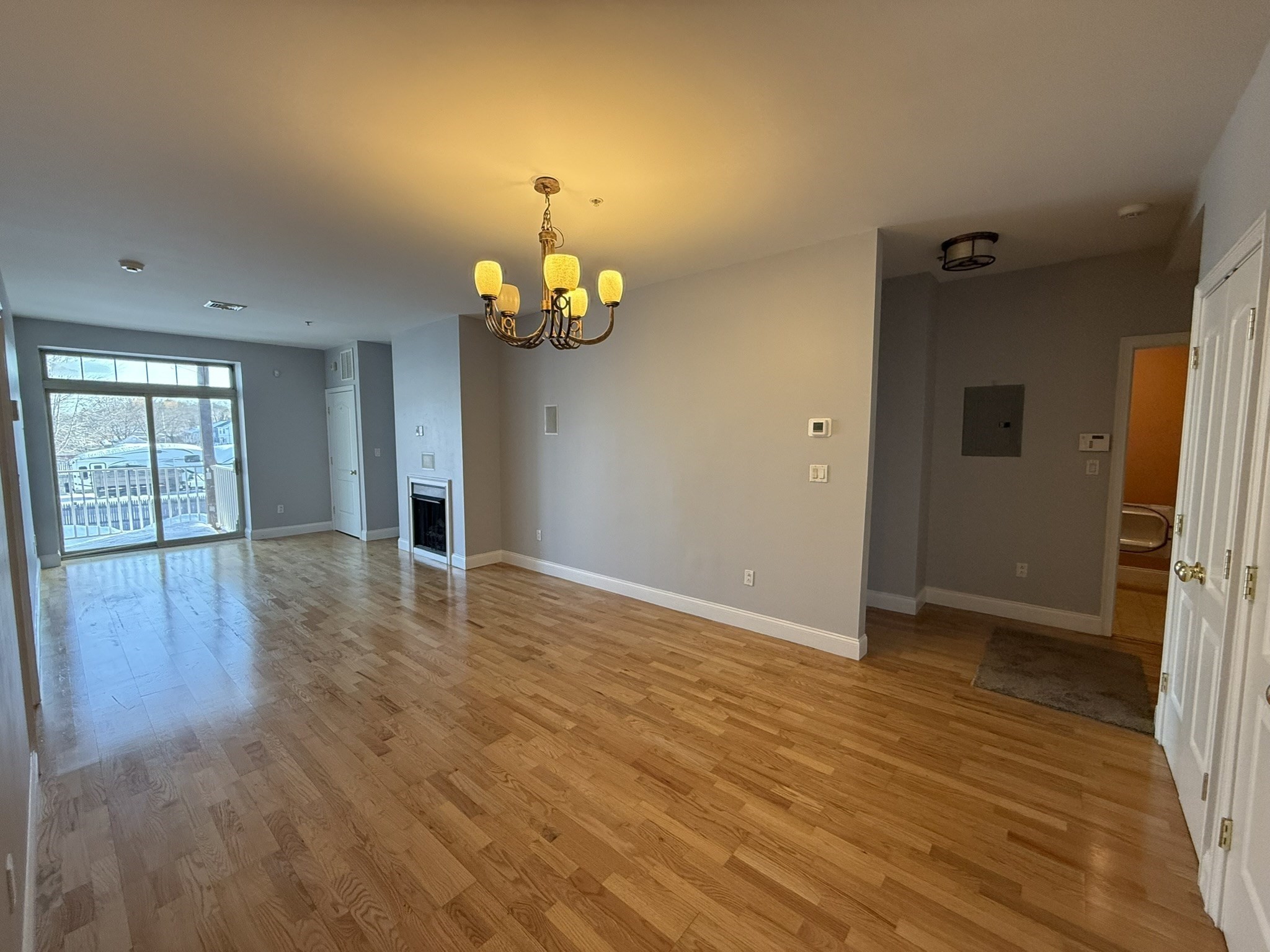 40 Heather St Unit 204, Beverly, MA 01915 - Image 3