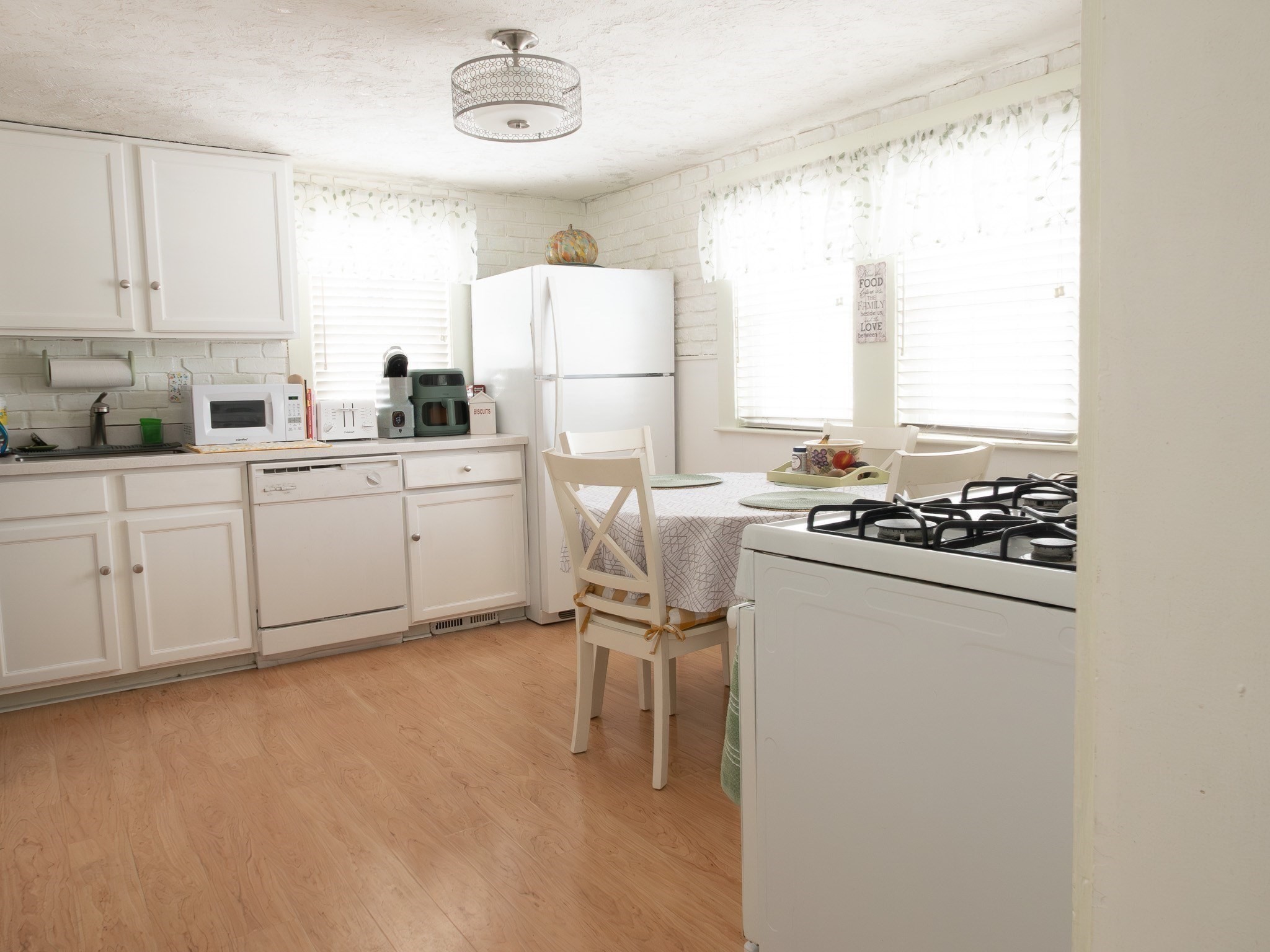 92 Pemberton St, Revere, MA 02151 - Image 6