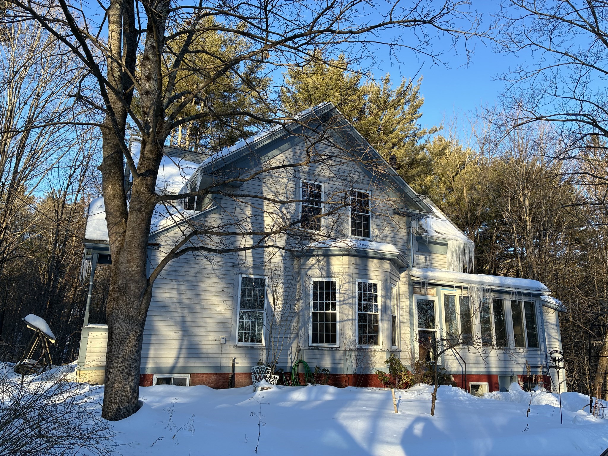 23 E Howe St, Orange, MA 01364