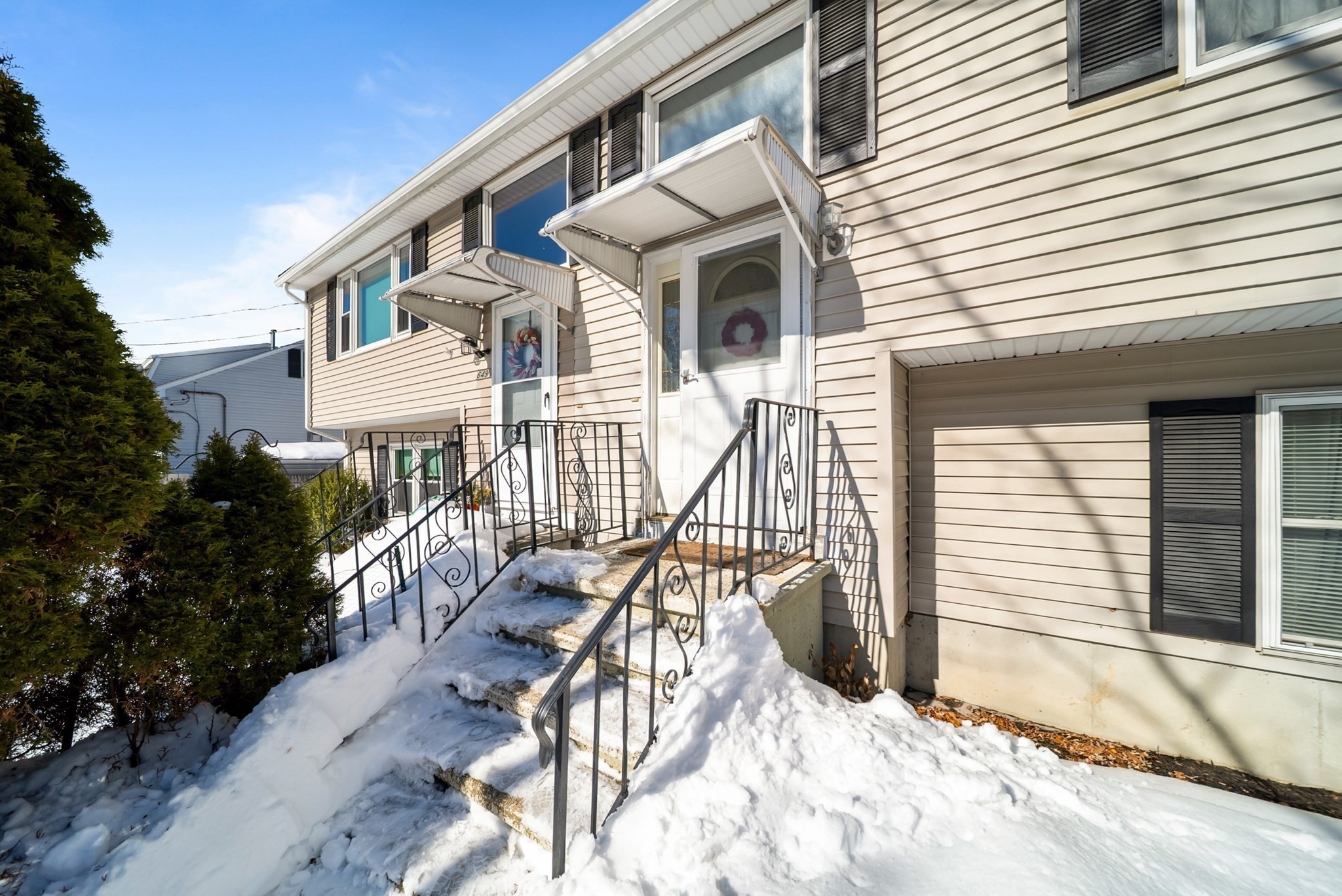 647 S Main Street Unit B, Haverhill, MA 01835