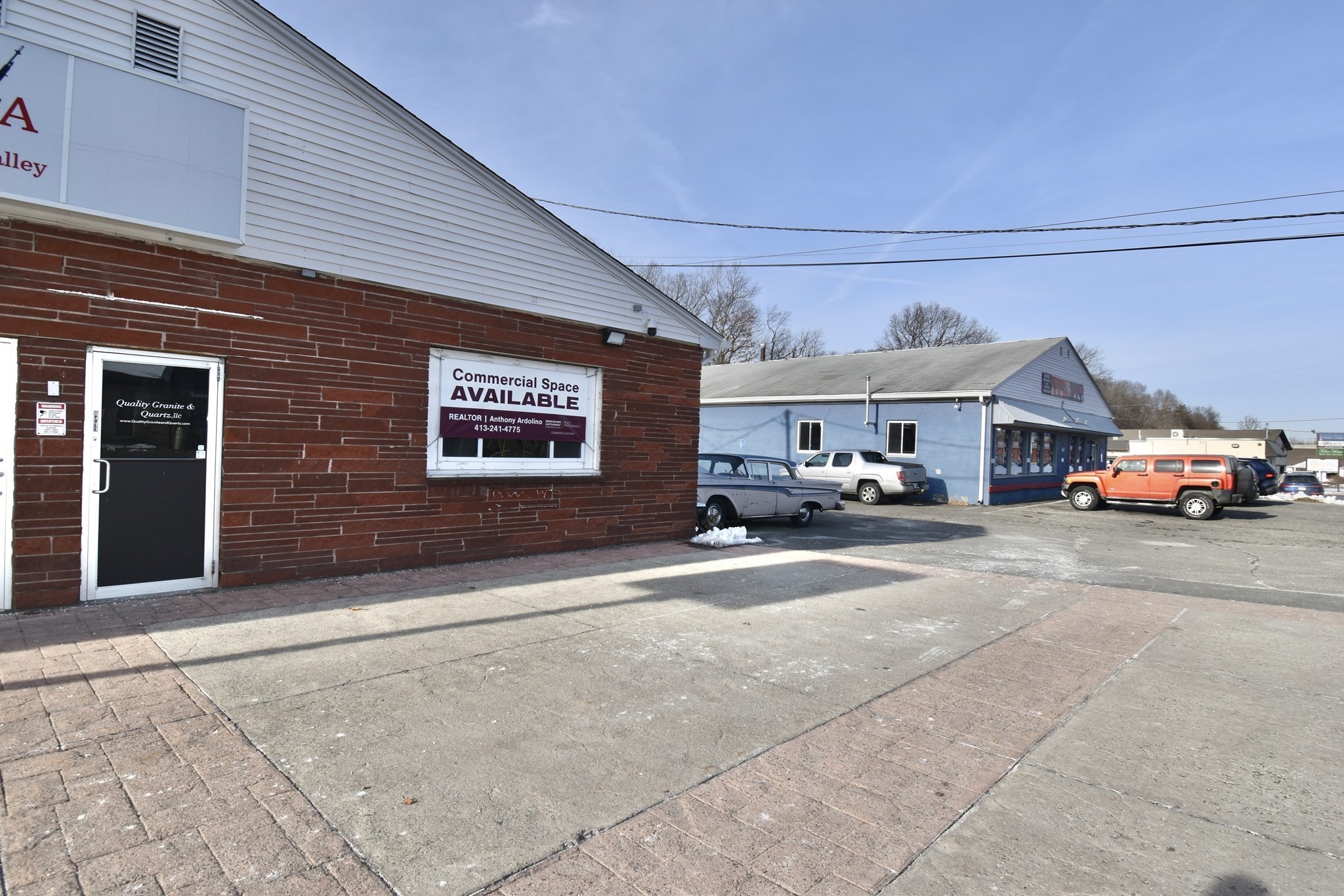 173 Shaker Road Unit 1 Front, East Longmeadow, MA 01028