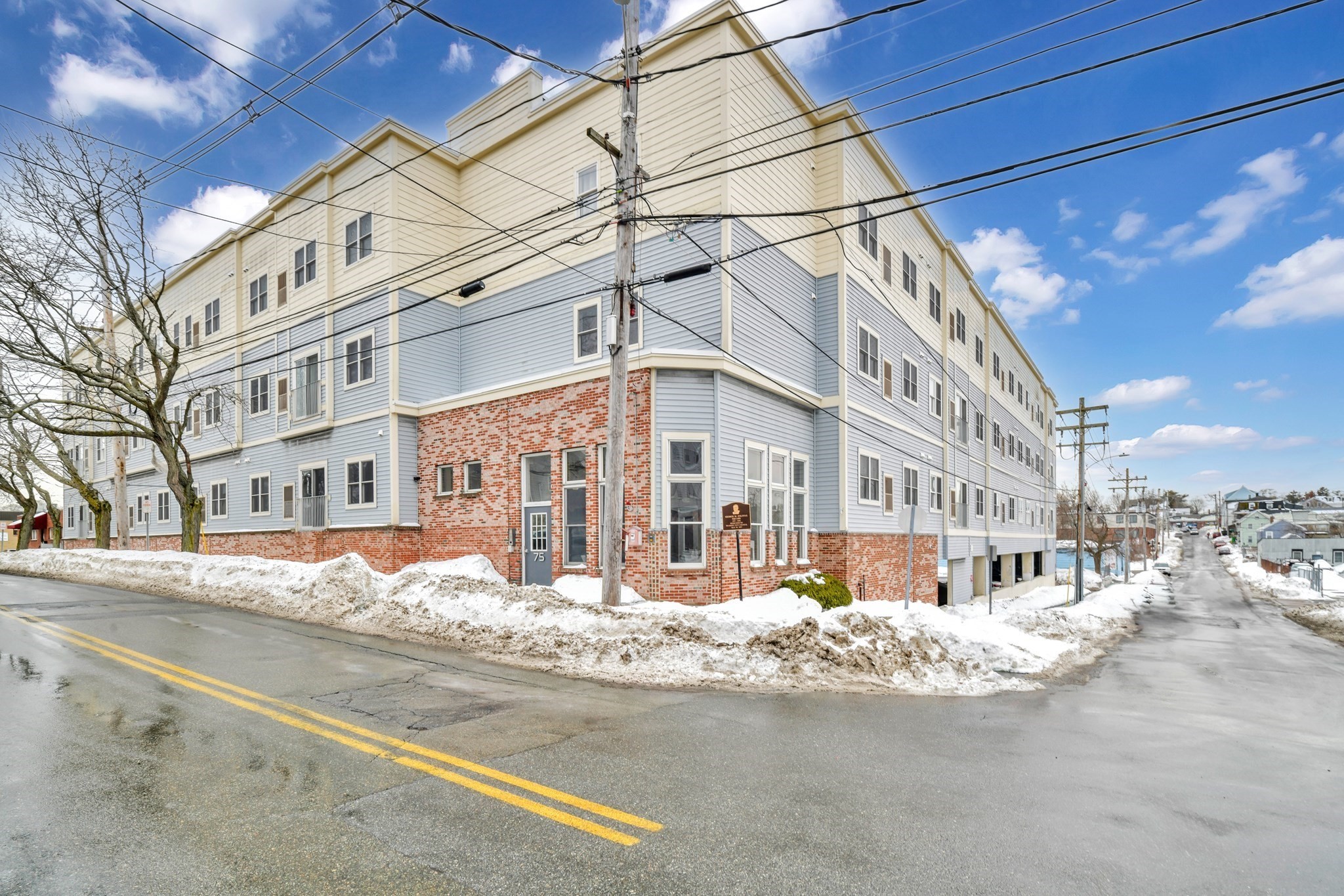 75 Walnut St Unit 315, Peabody, MA 01960