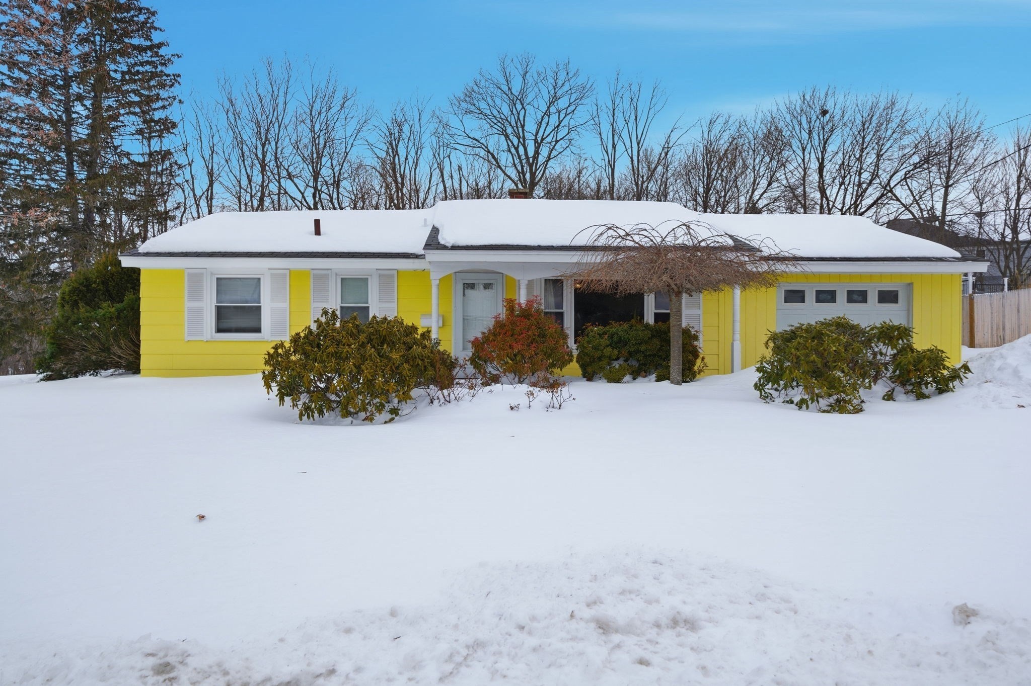 55 Burley St, Danvers, MA 01923