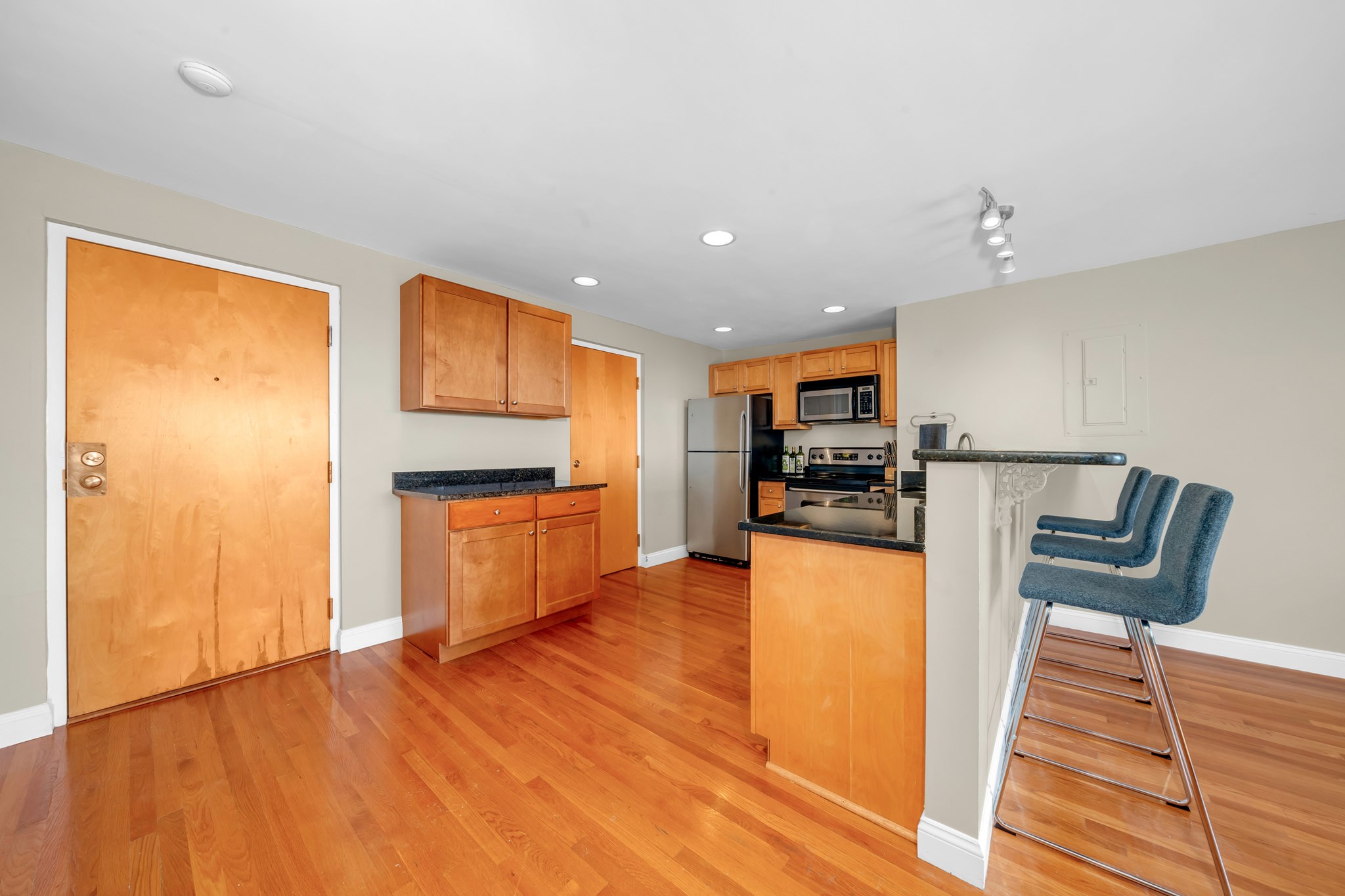 44 Lafayette Ave Unit 408, Chelsea, MA 02150 - Image 3