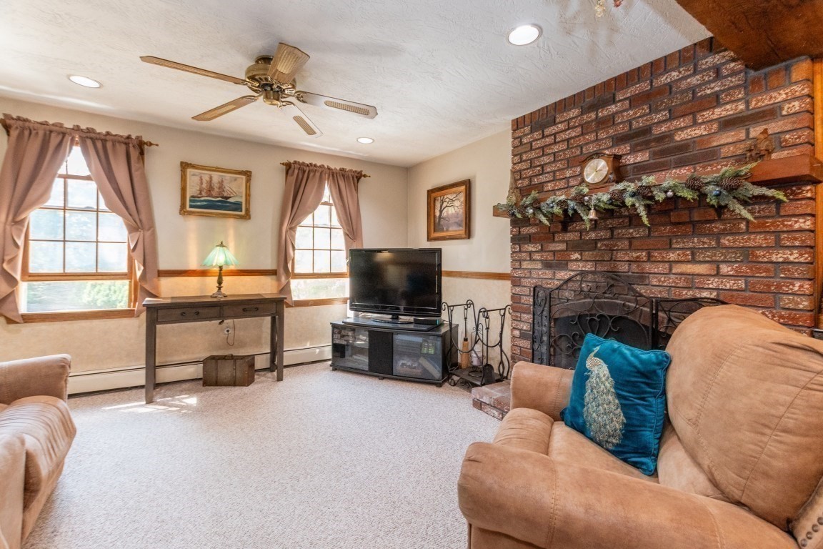 12 Ridgeway Ave, Billerica, MA 01821 - Image 15