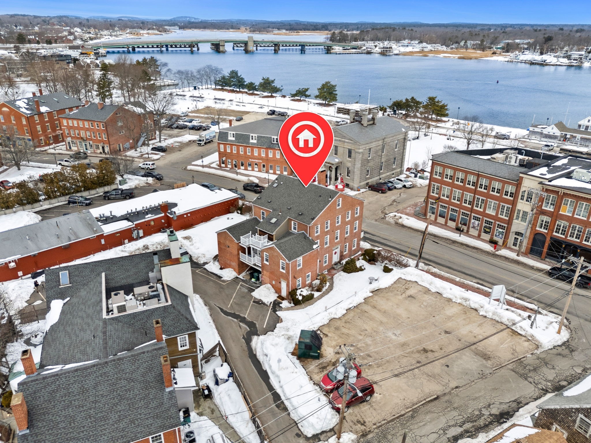 30 Water St Unit 3, Newburyport, MA 01950