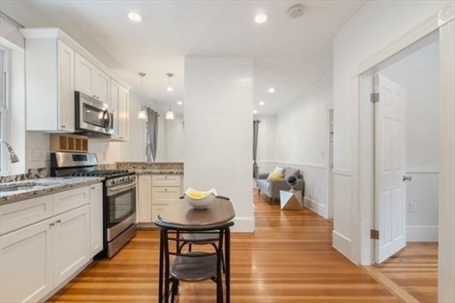 23 Goethe St Unit 1, West Roxbury, Boston, MA 02132