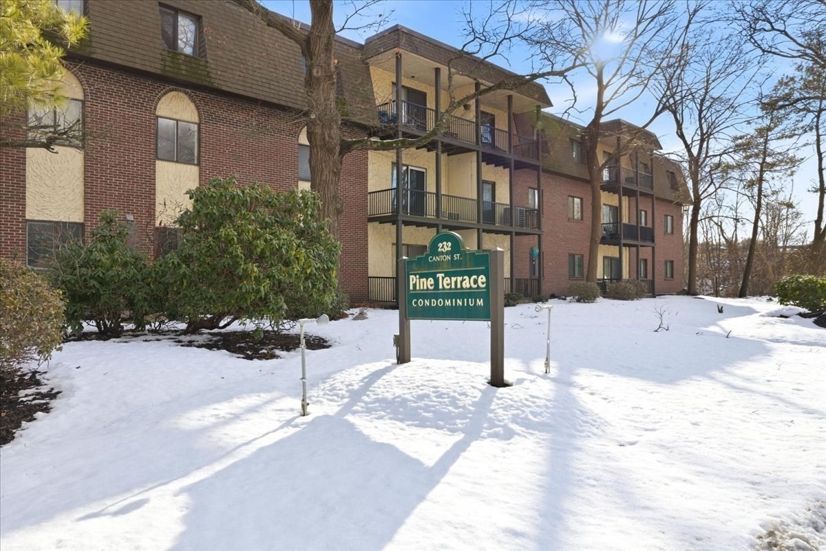 232 Canton St Unit 308, Randolph, MA 02368