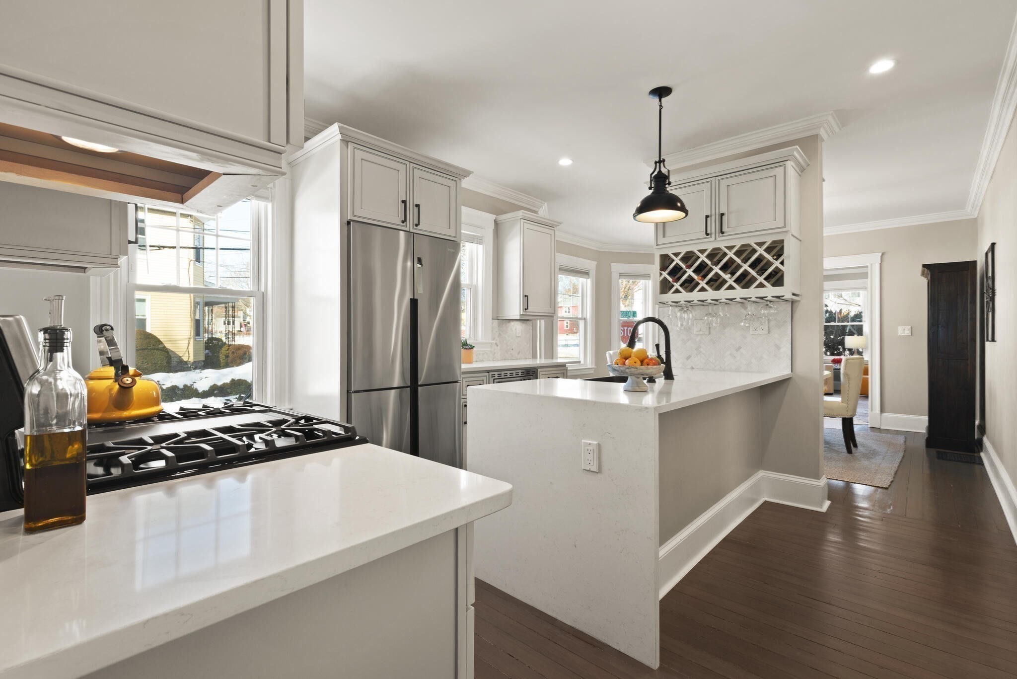 504 Main St Unit 1, Watertown, MA 02472