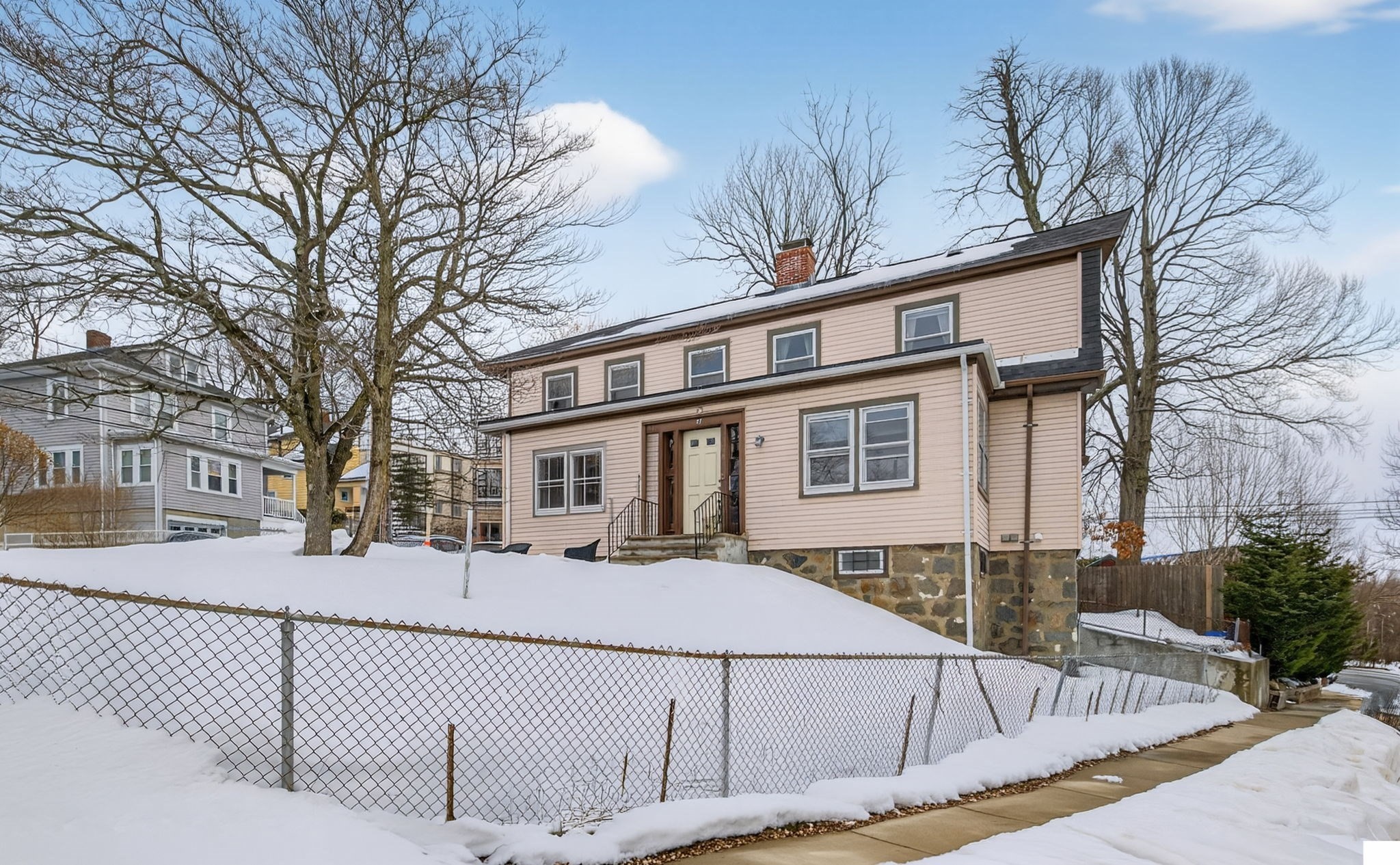 27 South Crescent Circuit, Brighton, Boston, MA 02135 - Image 3