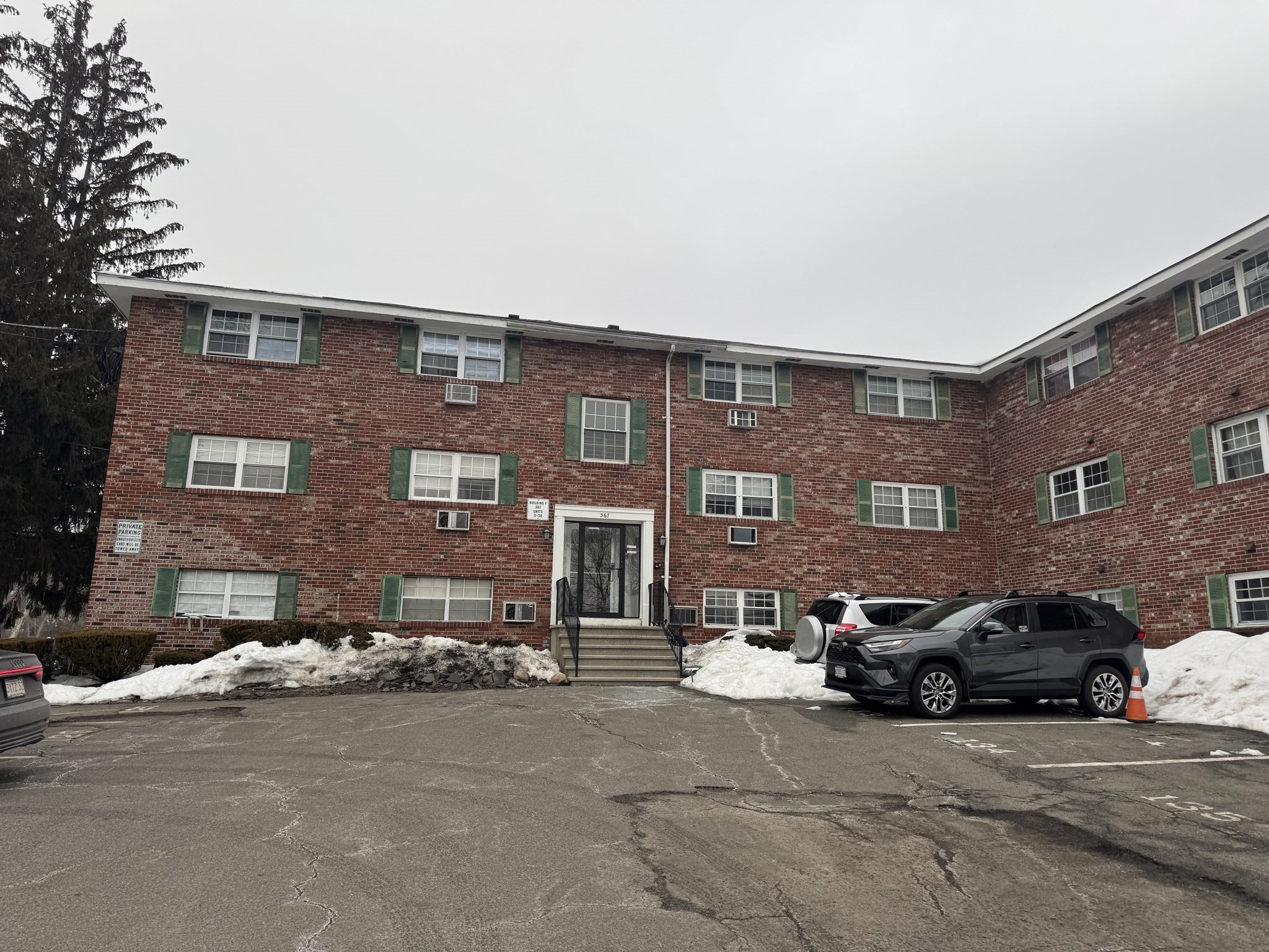 367 Hildreth Street Unit 14, Lowell, MA 01850