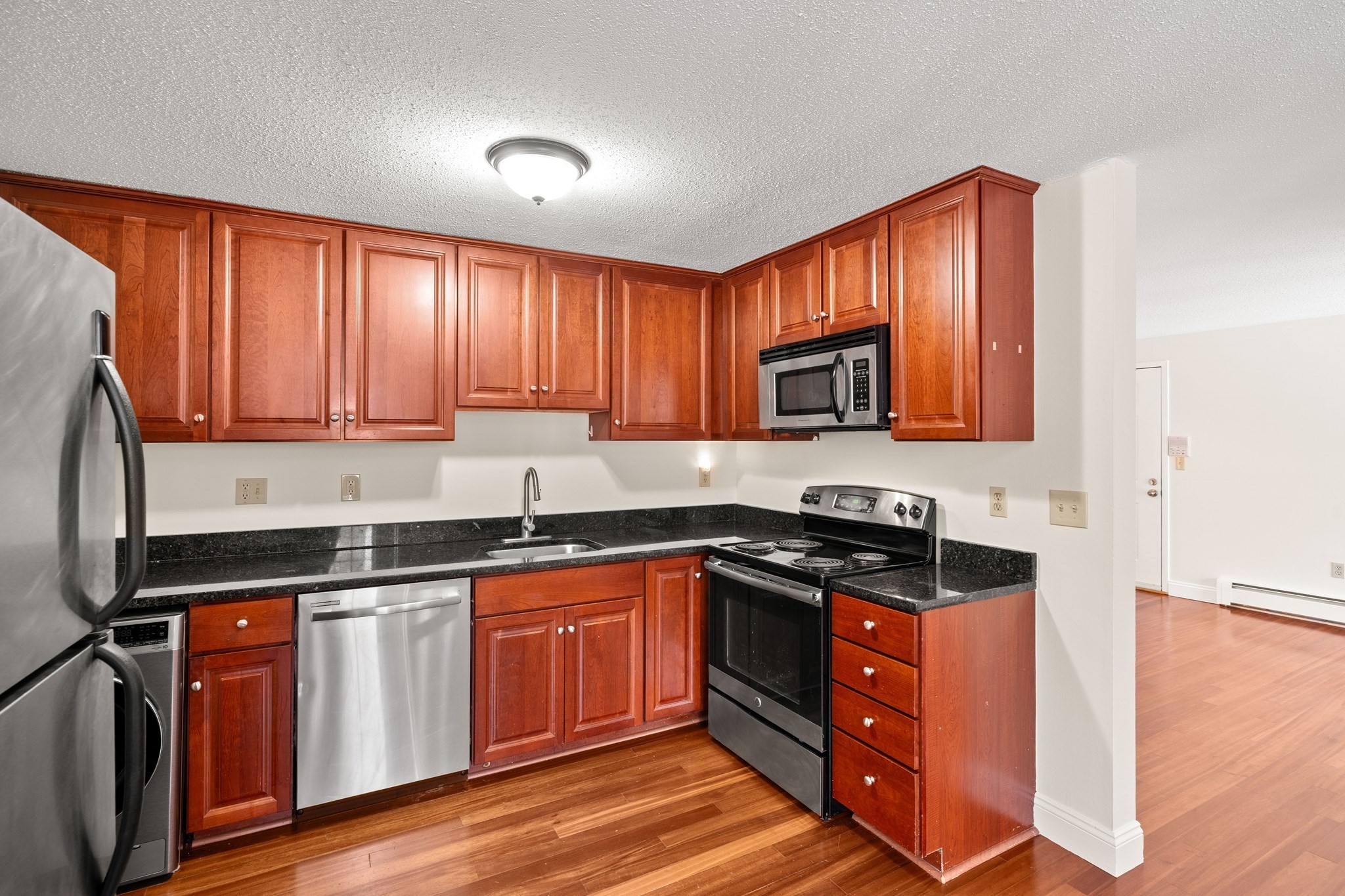 1400 Skyline Dr Unit 6, Lowell, MA 01854 - Image 13