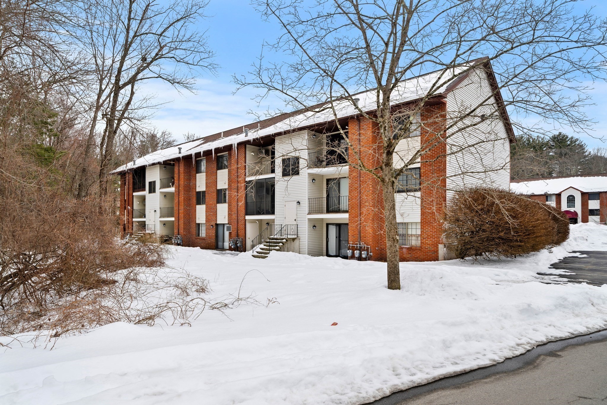 1400 Skyline Dr Unit 6, Lowell, MA 01854 - Image 35