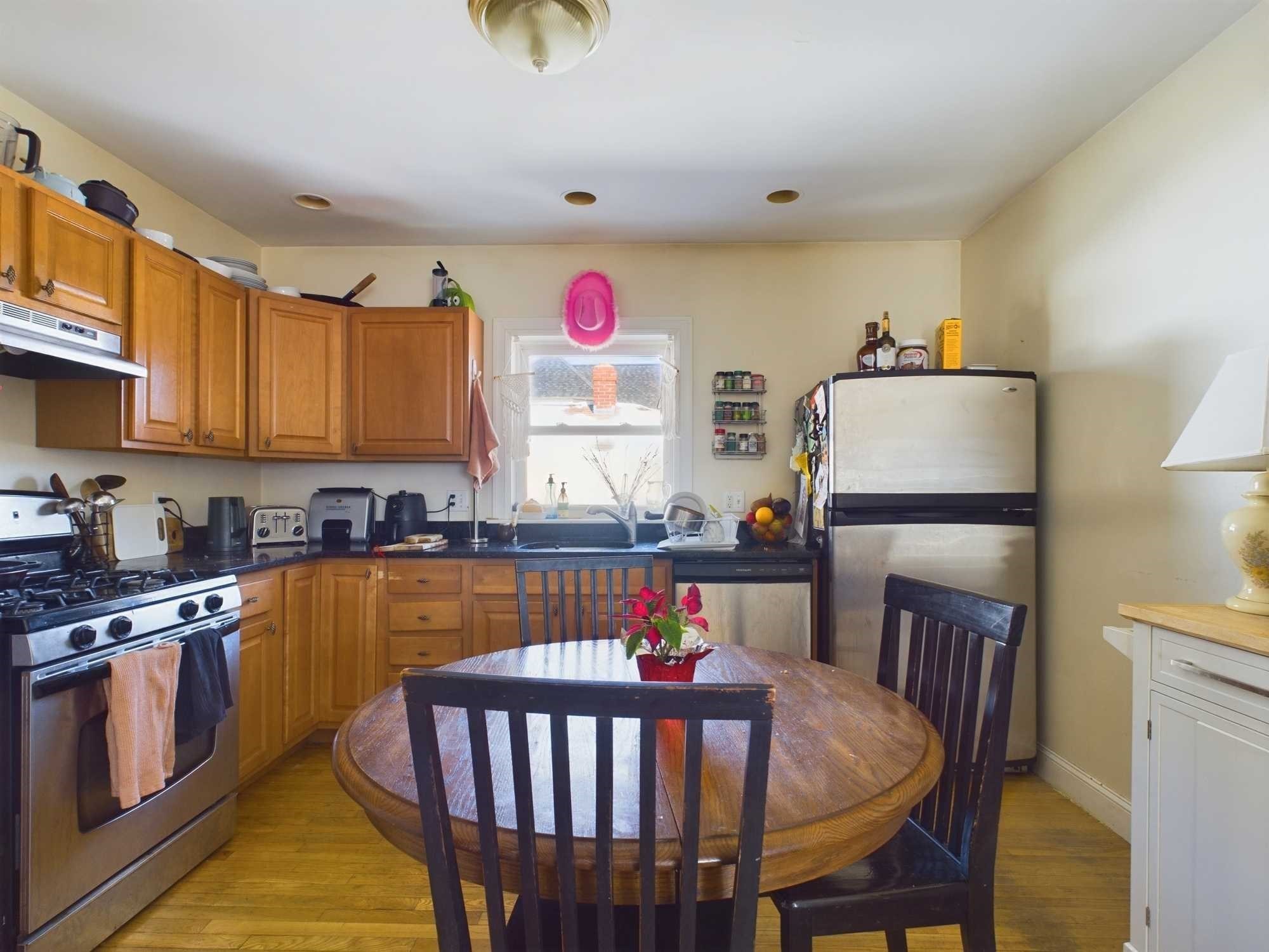 24 Chester St, Allston, Boston, MA 02134 - Image 4