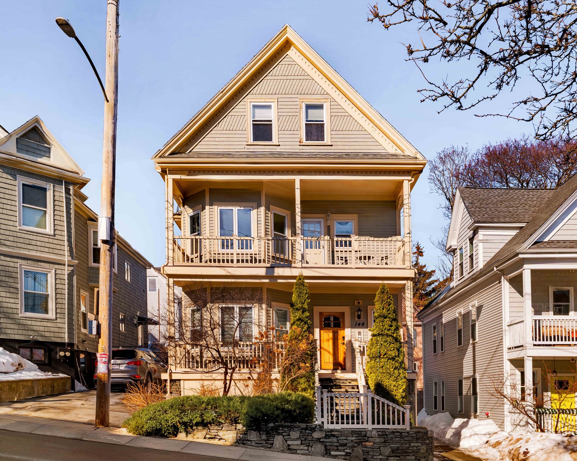 148 Lowell Street Unit 3, Somerville, MA 02143