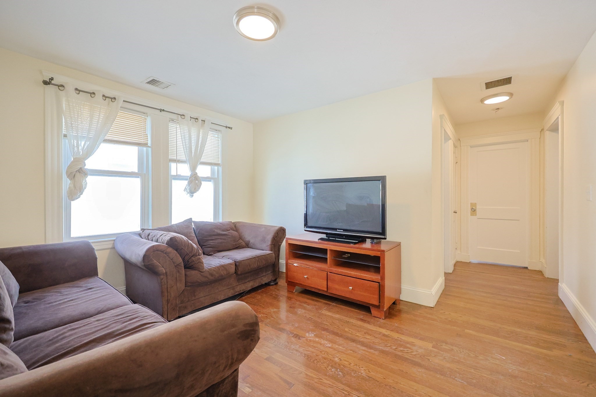 96 Mansfield St, Framingham, MA 01702 - Image 14