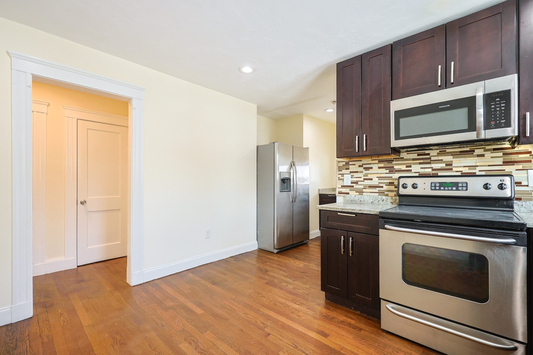 96 Mansfield St, Framingham, MA 01702 - Image 4