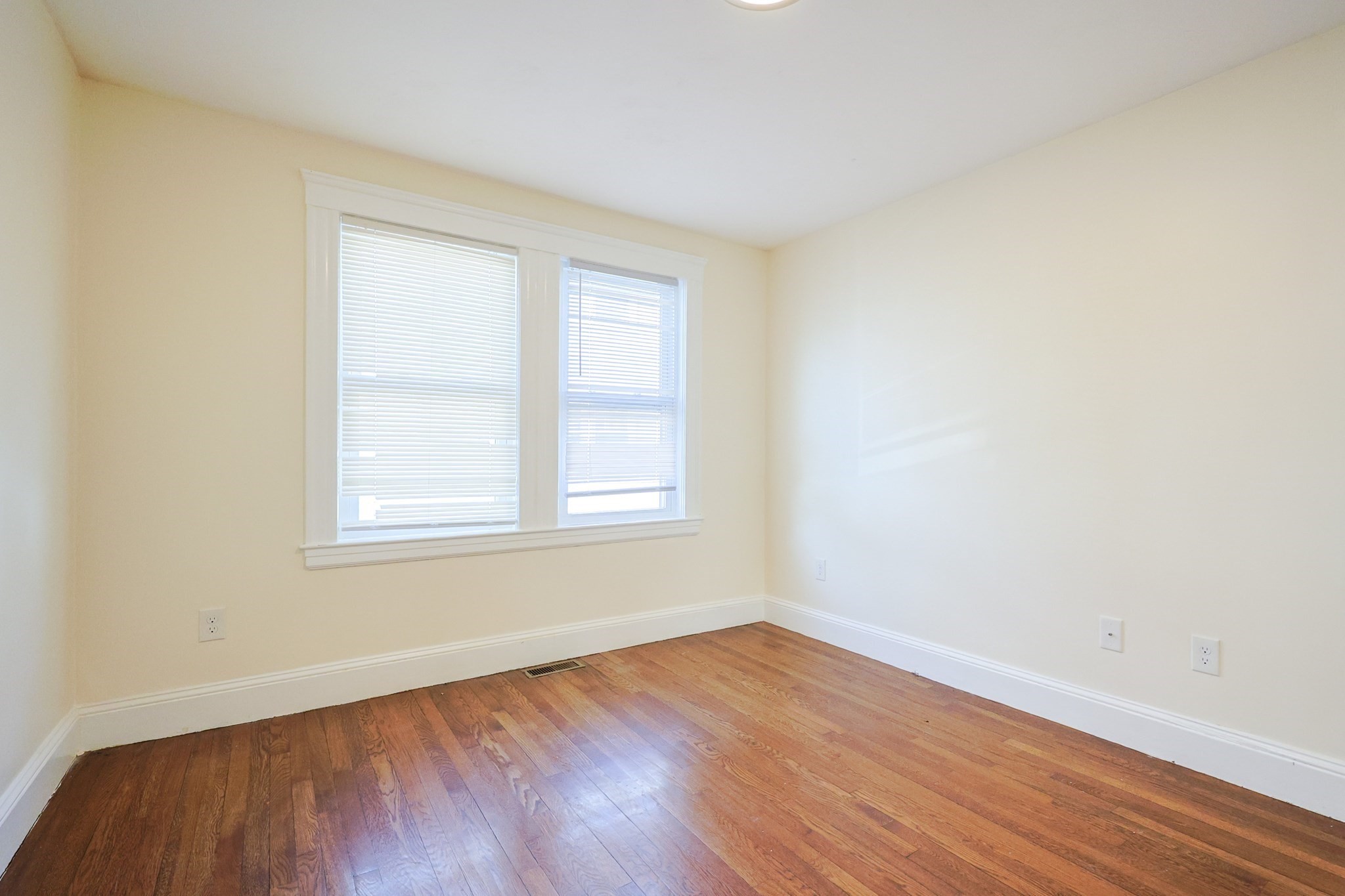 96 Mansfield St, Framingham, MA 01702 - Image 7