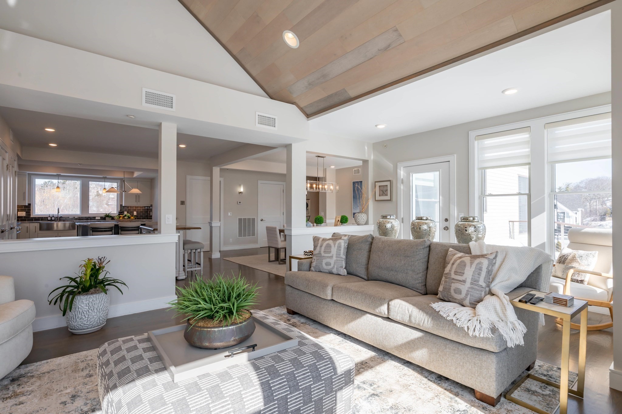 78 Thatcher Rd Unit 6, Gloucester, MA 01930 - Image 4