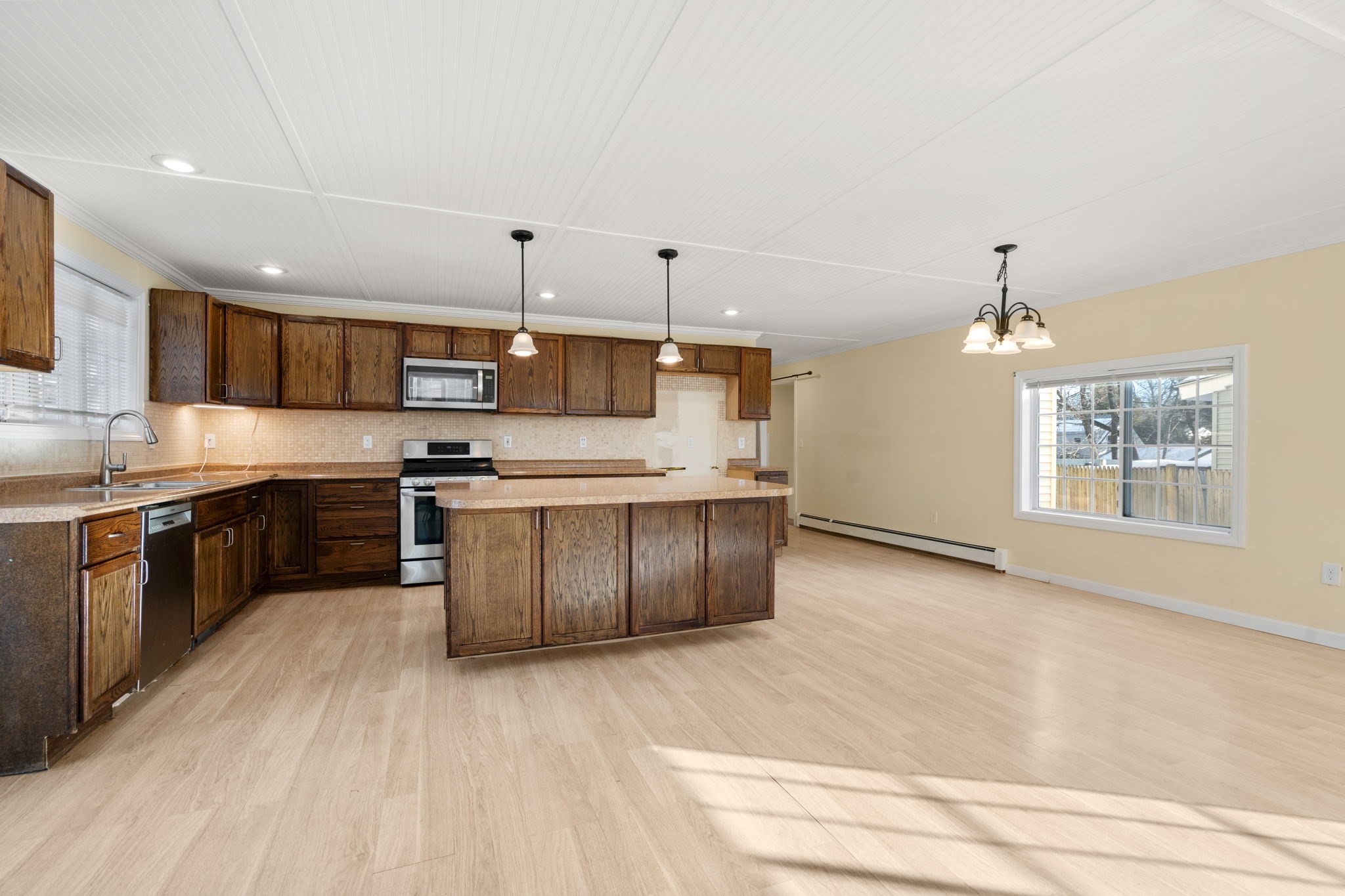 27 Stillman St, Framingham, MA 01702 - Image 5