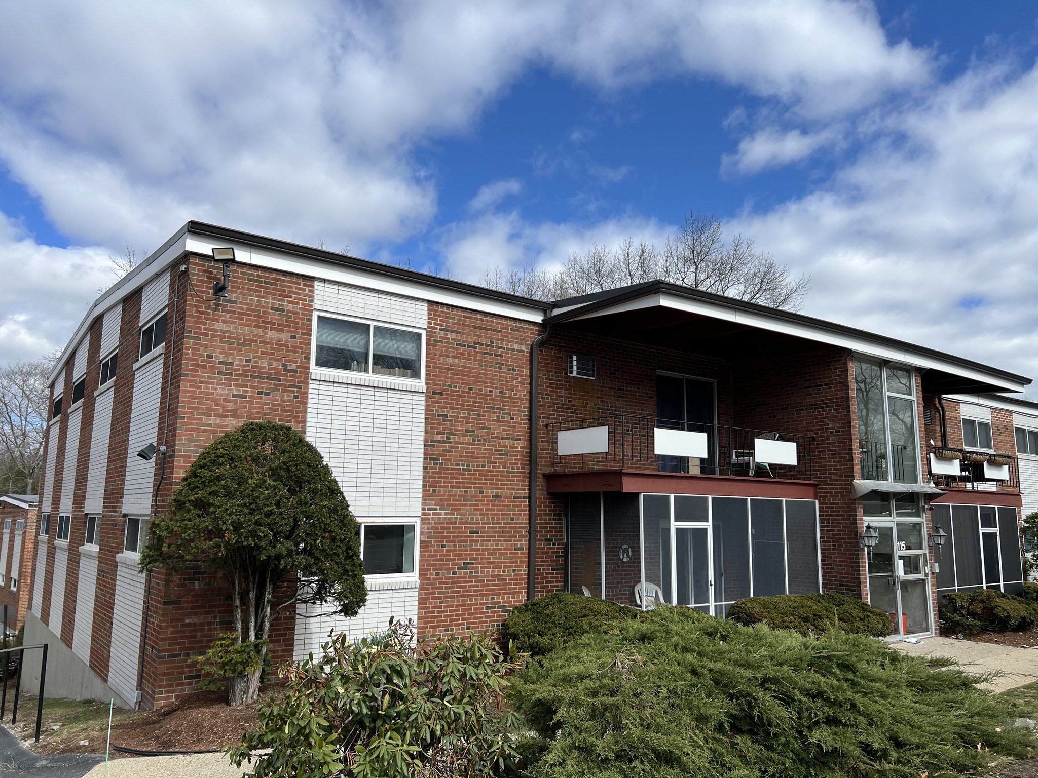 115 Grove Street Unit 1, West Roxbury, Boston, MA 02132 - Image 2
