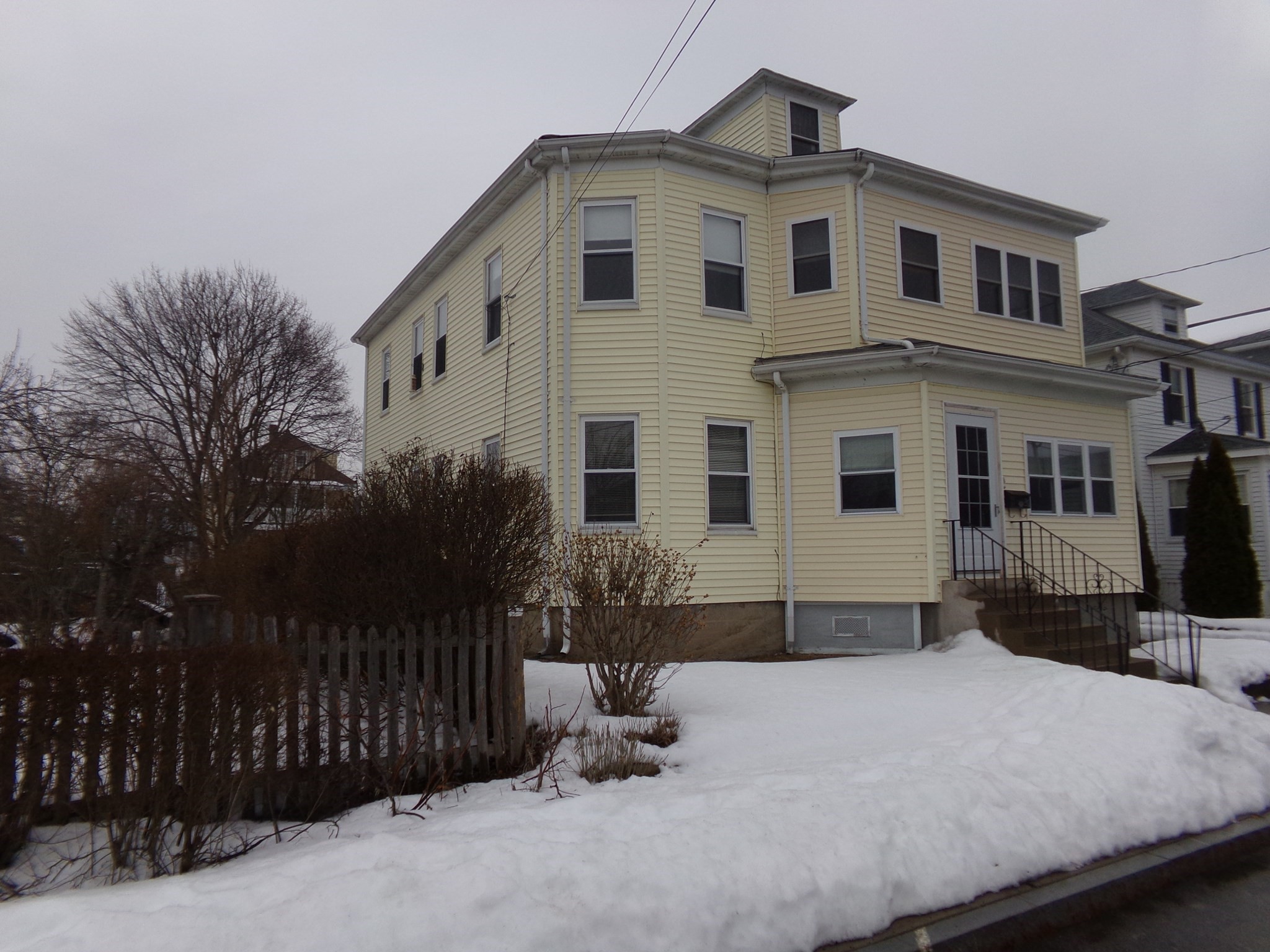 26 Saint Josephs Ave, Norwood, MA 02062