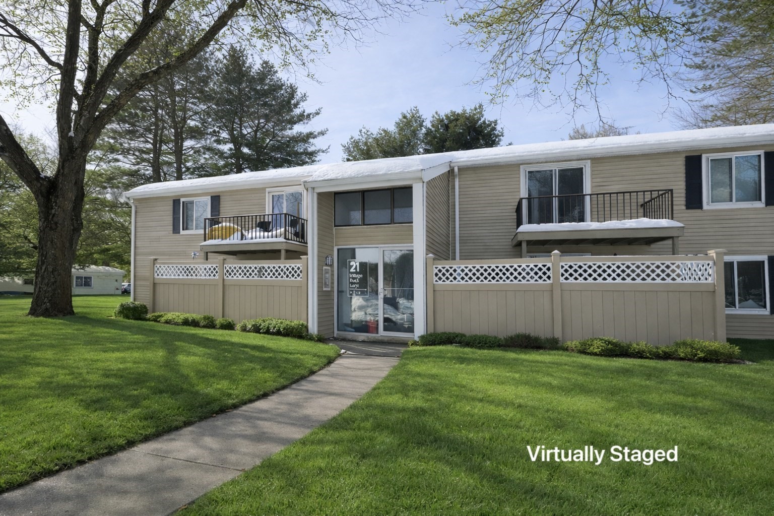 21 Village Rock Ln Unit 4, Natick, MA 01760