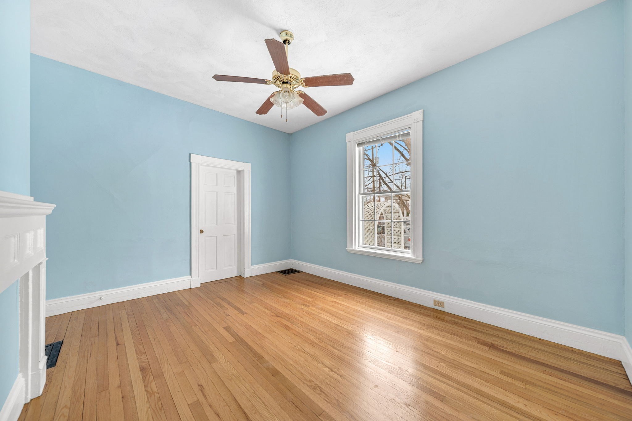 28 Linden Pl, Dedham, MA 02026 - Image 13