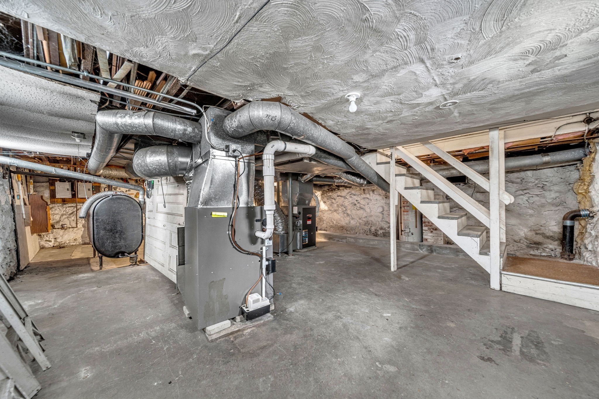 28 Linden Pl, Dedham, MA 02026 - Image 39