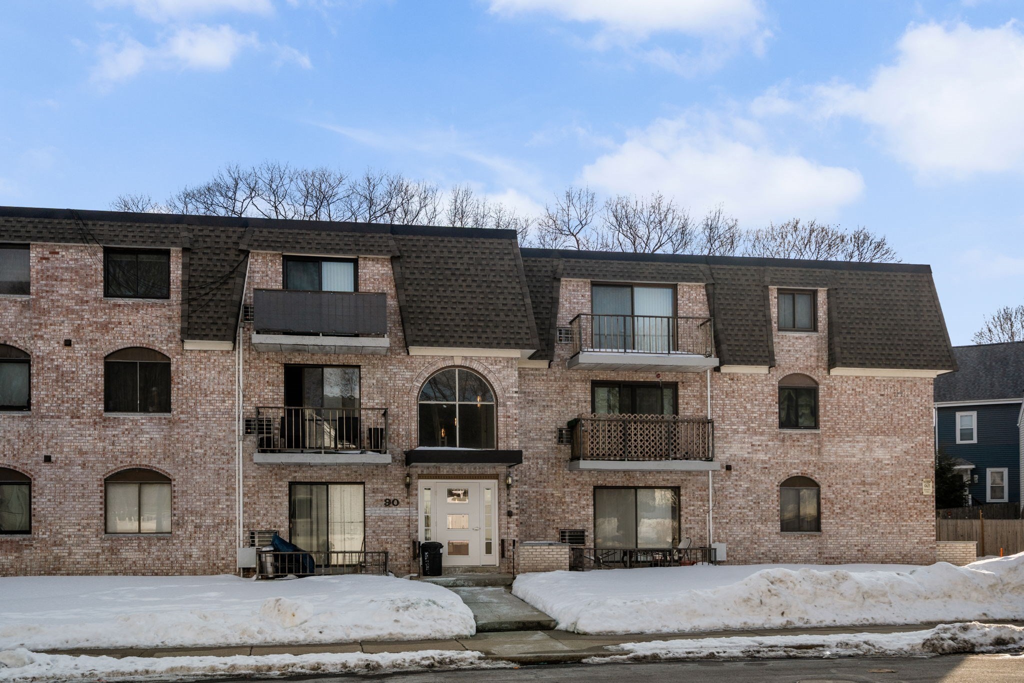 90 High St Unit 309, Dedham, MA 02026