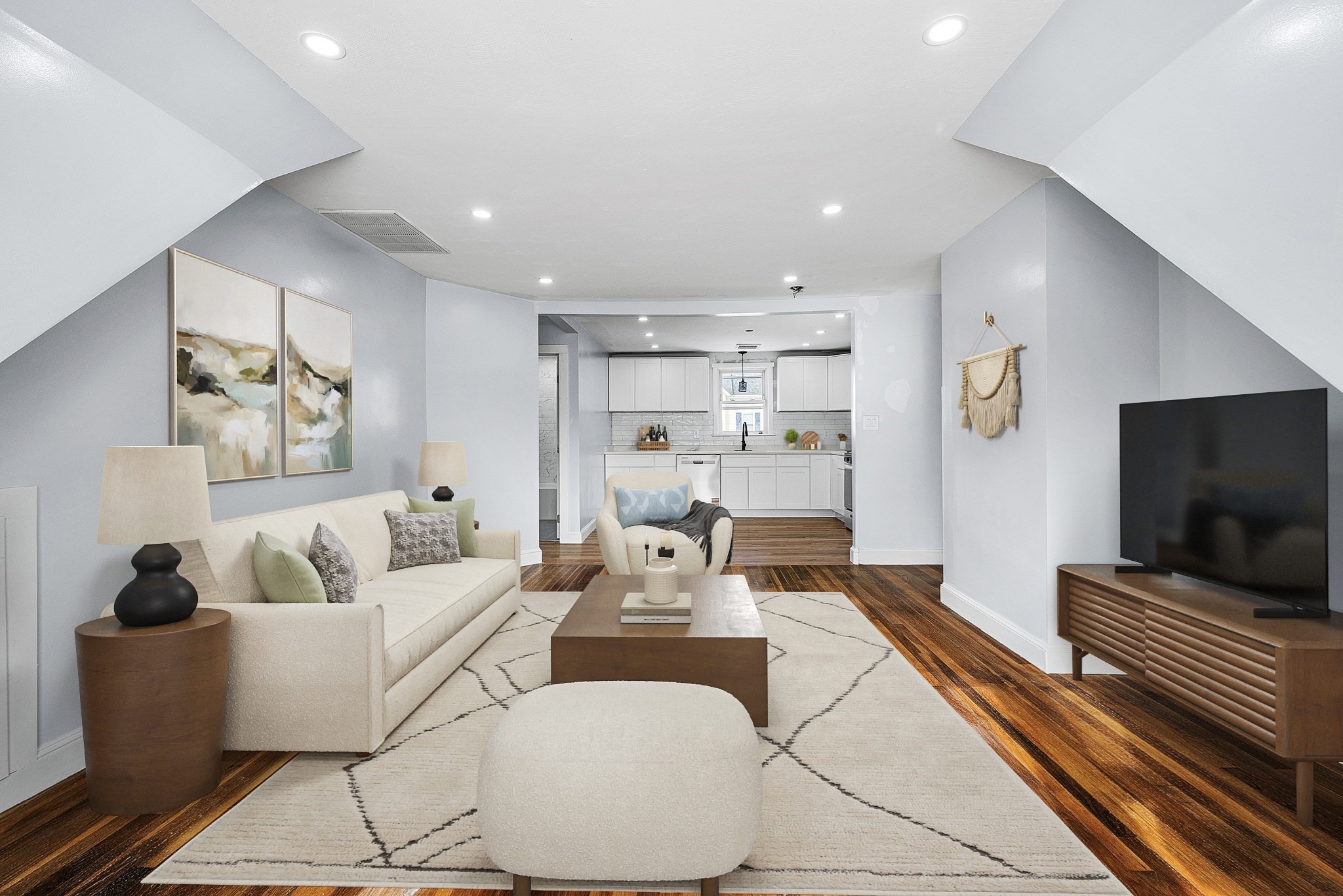 12 Purchase St, Taunton, MA 02780