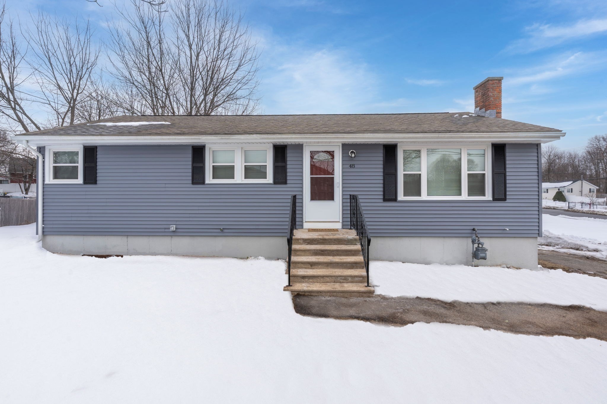 48 Cook Ln, Marlborough, MA 01752