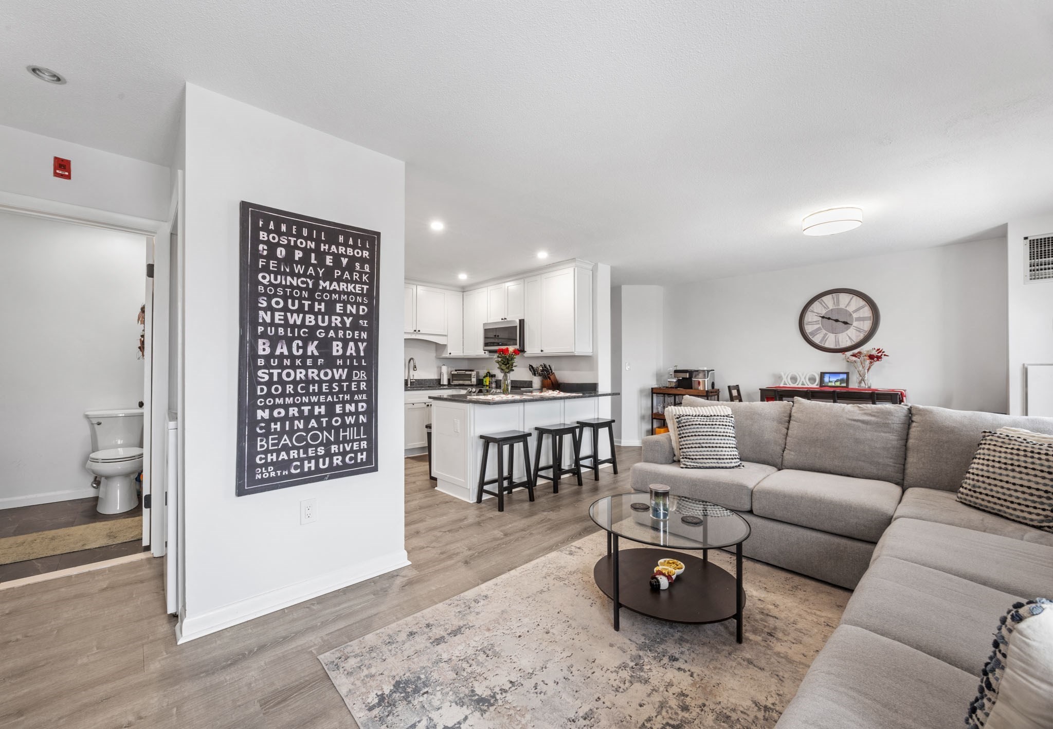 100 Marina Dr Unit 615, Quincy, MA 02171