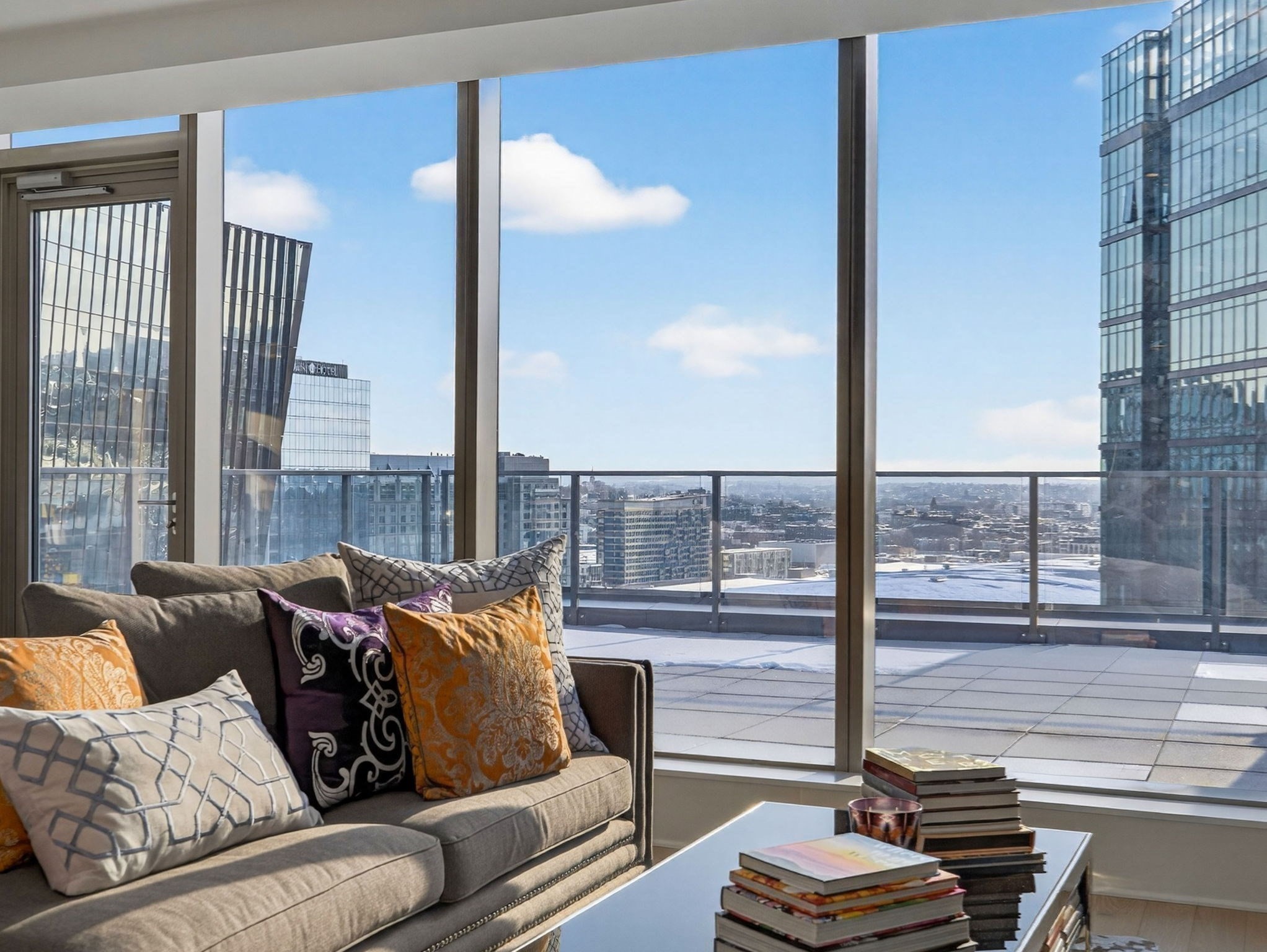 135 Seaport Blvd Unit 2008, Seaport, Boston, MA 02210