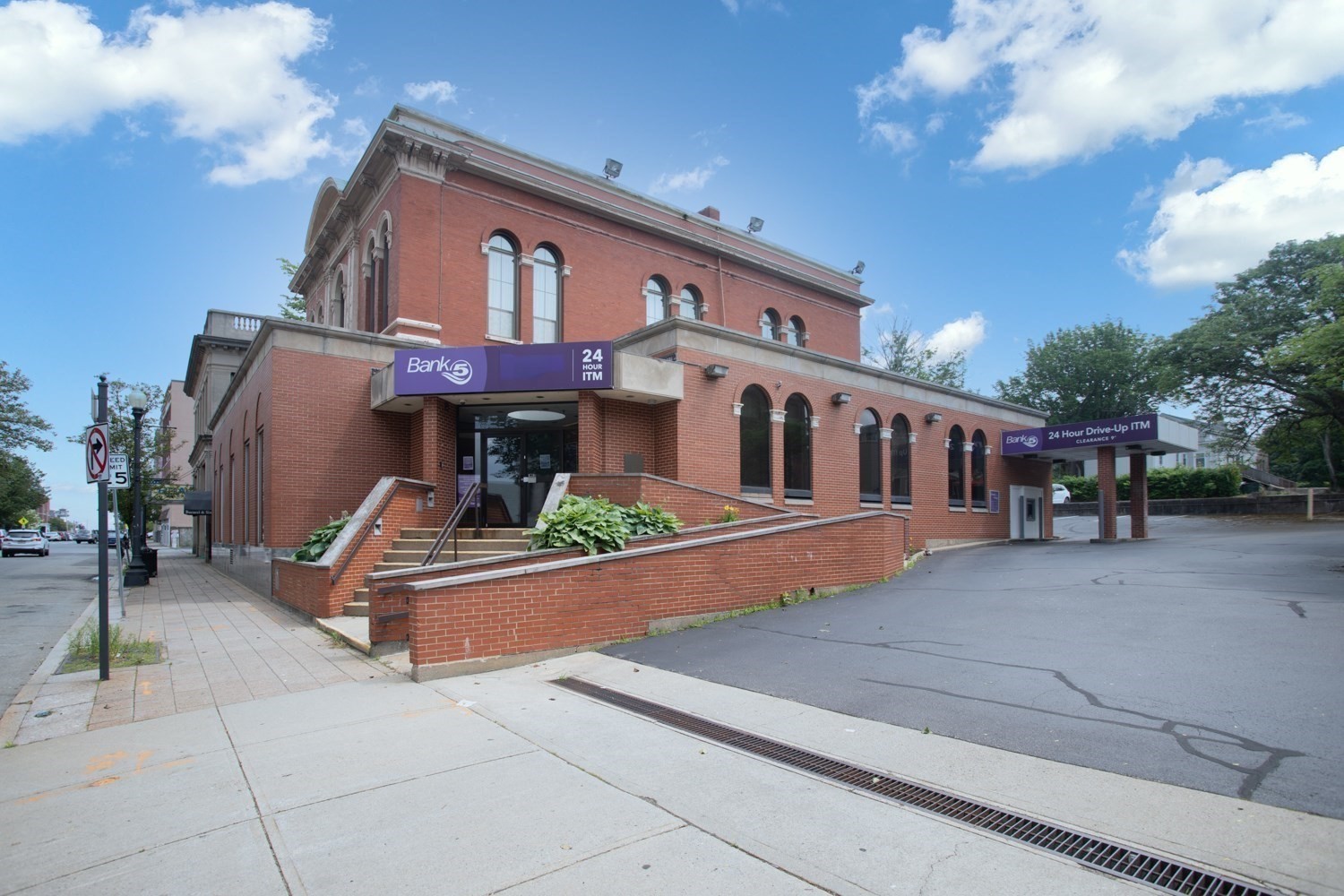 141 N Main St Unit 1, Fall River, MA 02720