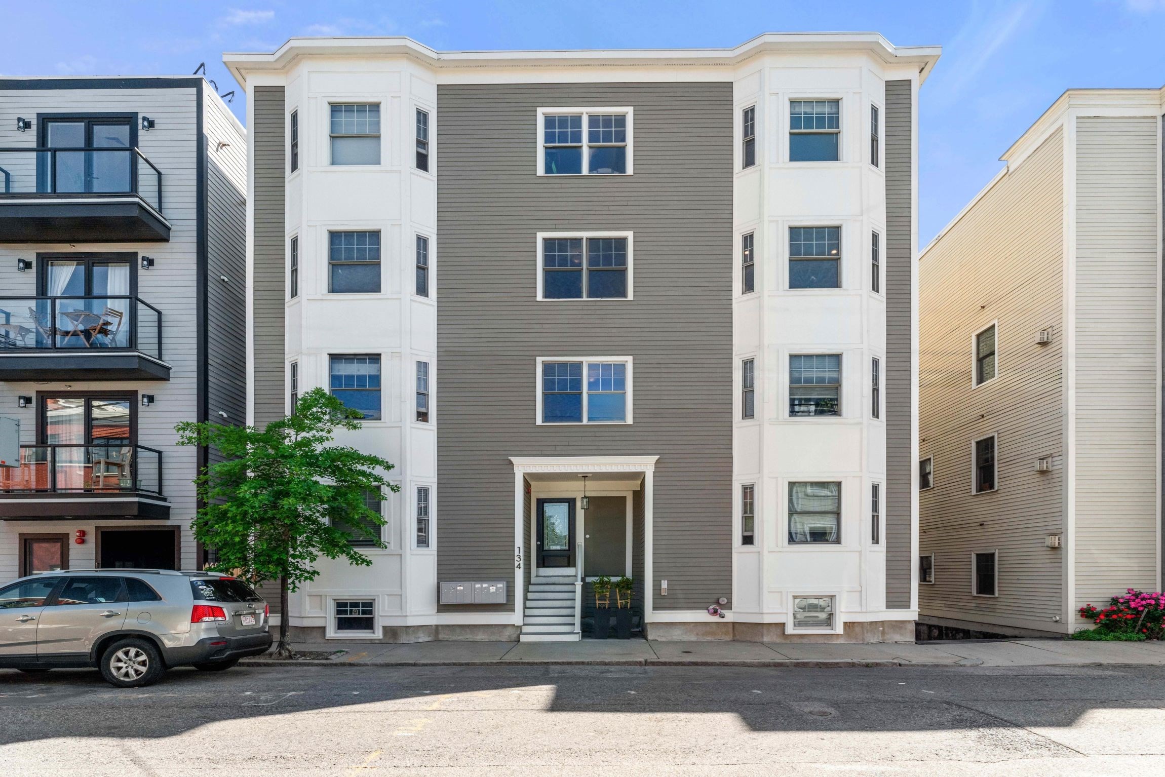 134 W 9th St Unit 1, South Boston, Boston, MA 02127