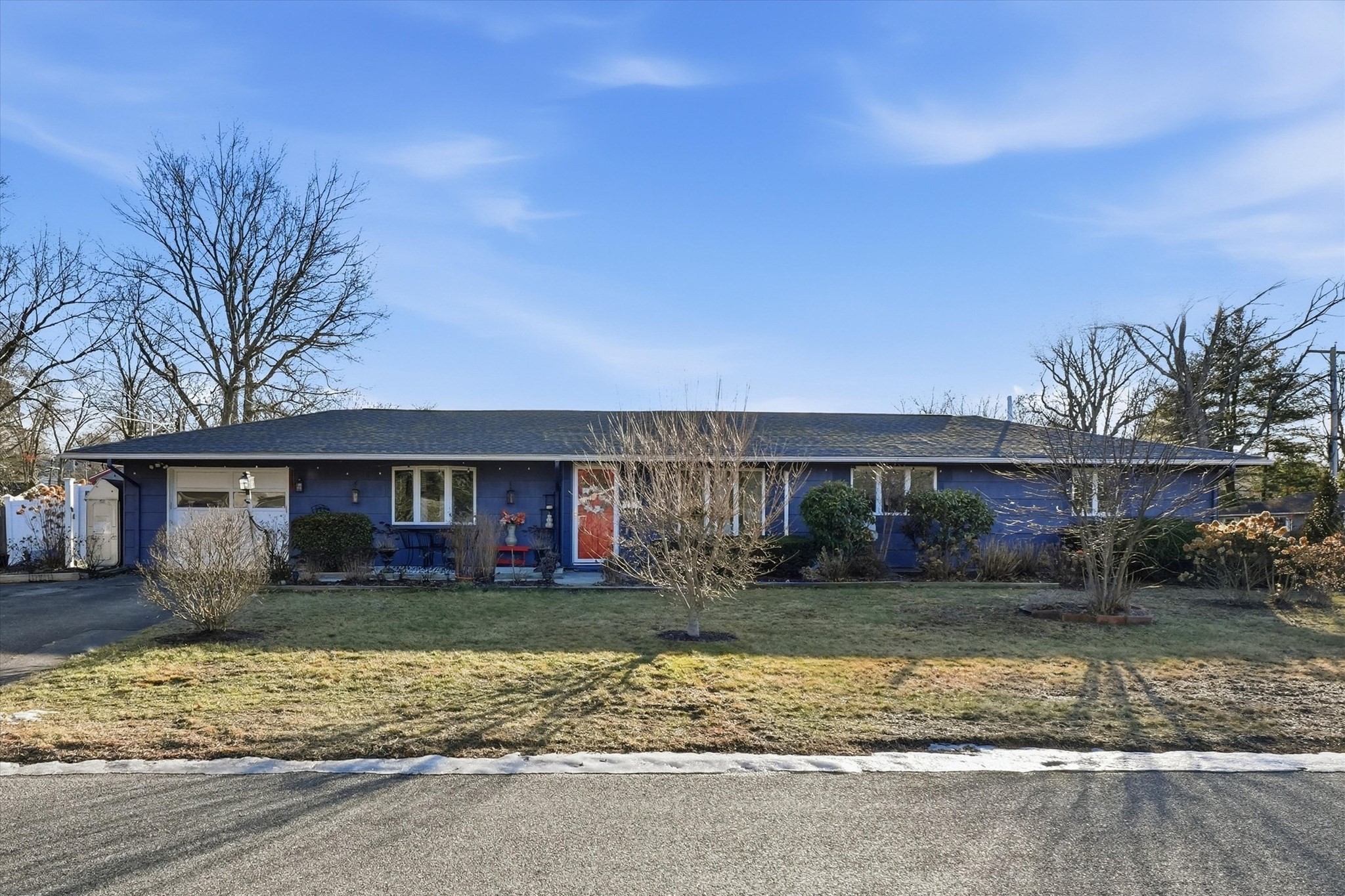14 Ridgefield Dr, Framingham, MA 01701 - Image 3