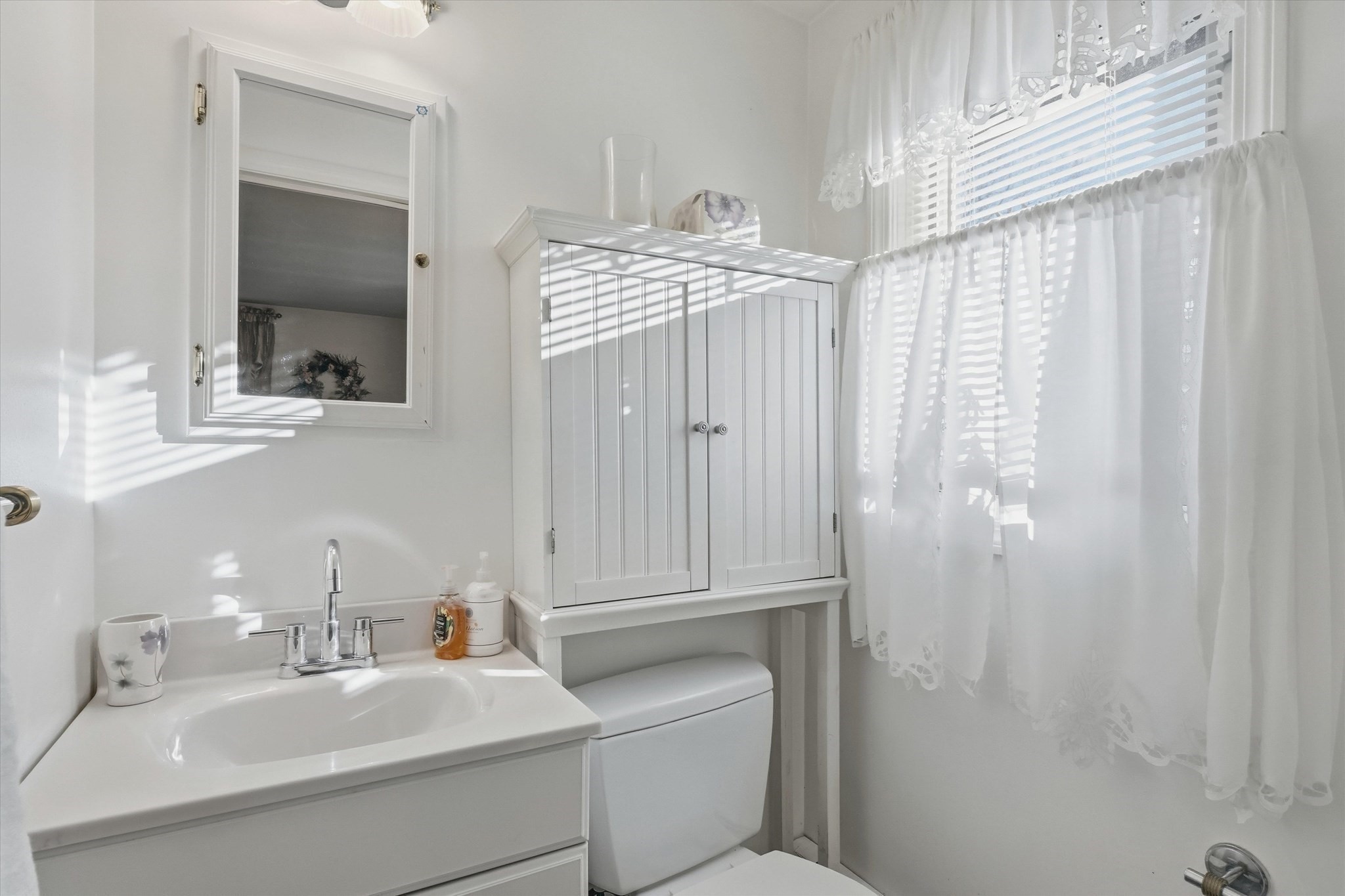 14 Ridgefield Dr, Framingham, MA 01701 - Image 28