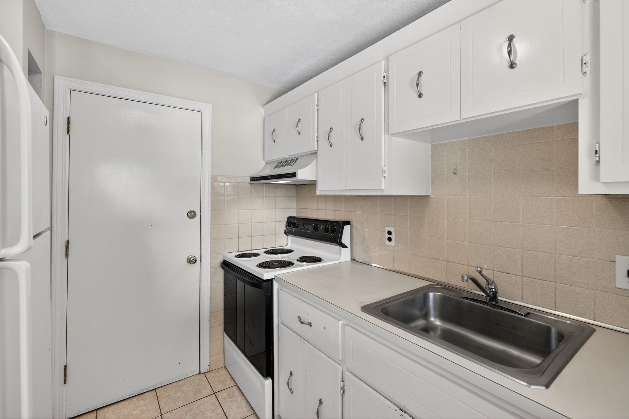 5 Washington St Unit D4, Reading, MA 01867 - Image 8