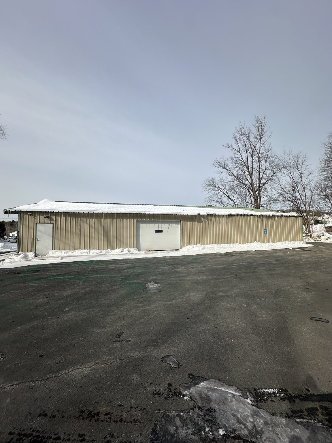 526 College Hwy, Southwick, MA 01085